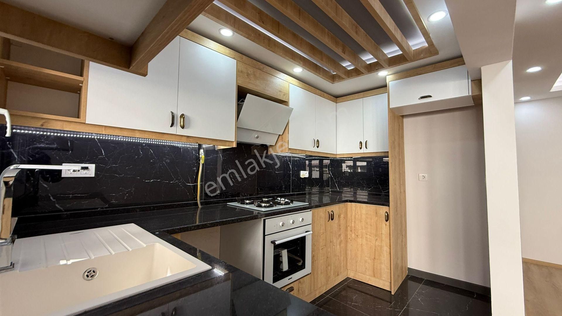 Tek Fiyat 2 Daire 3+1 - 1+1 Lüx Yapılı Daire 120 M2 Ve 55 M2 - Görsel 2