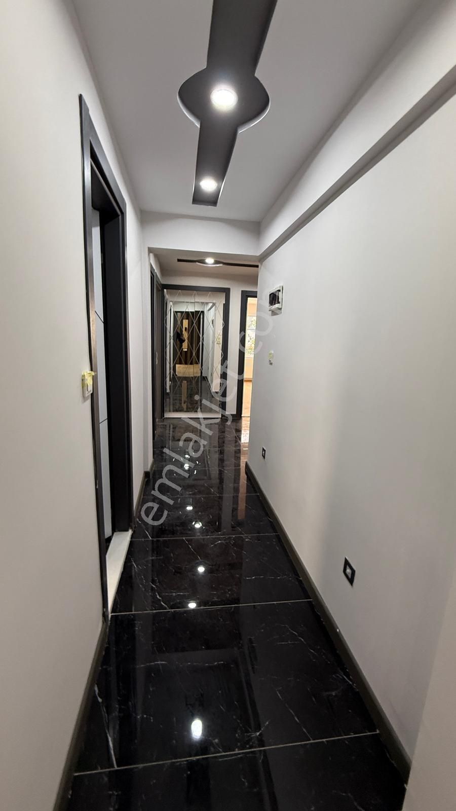 Tek Fiyat 2 Daire 3+1 - 1+1 Lüx Yapılı Daire 120 M2 Ve 55 M2 - Görsel 24