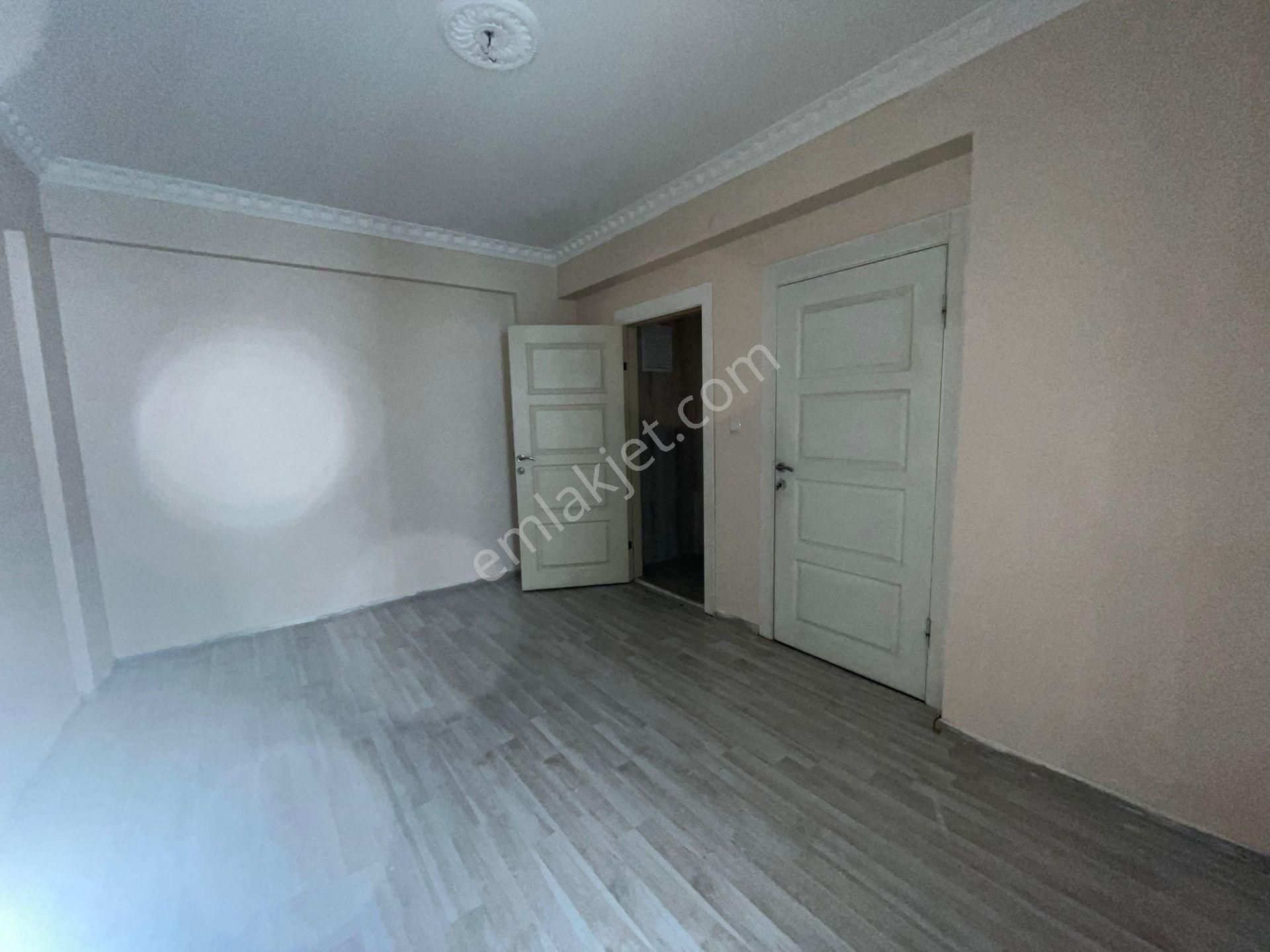 Kanuni Mahallesi'nde 3+1 Ebeveyn Banyolu Daire! - Görsel 25