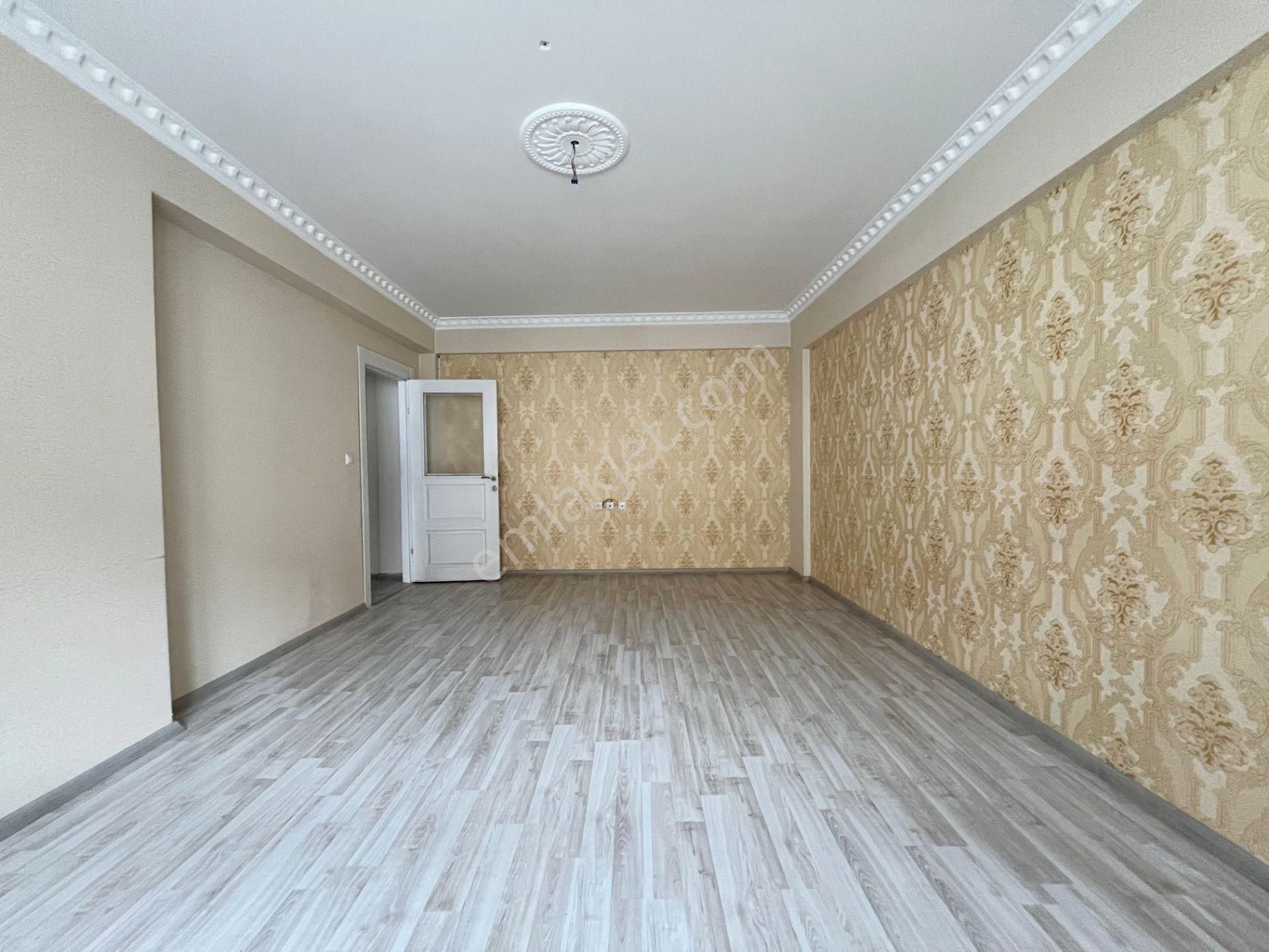 Kanuni Mahallesi'nde 3+1 Ebeveyn Banyolu Daire! - Görsel 15