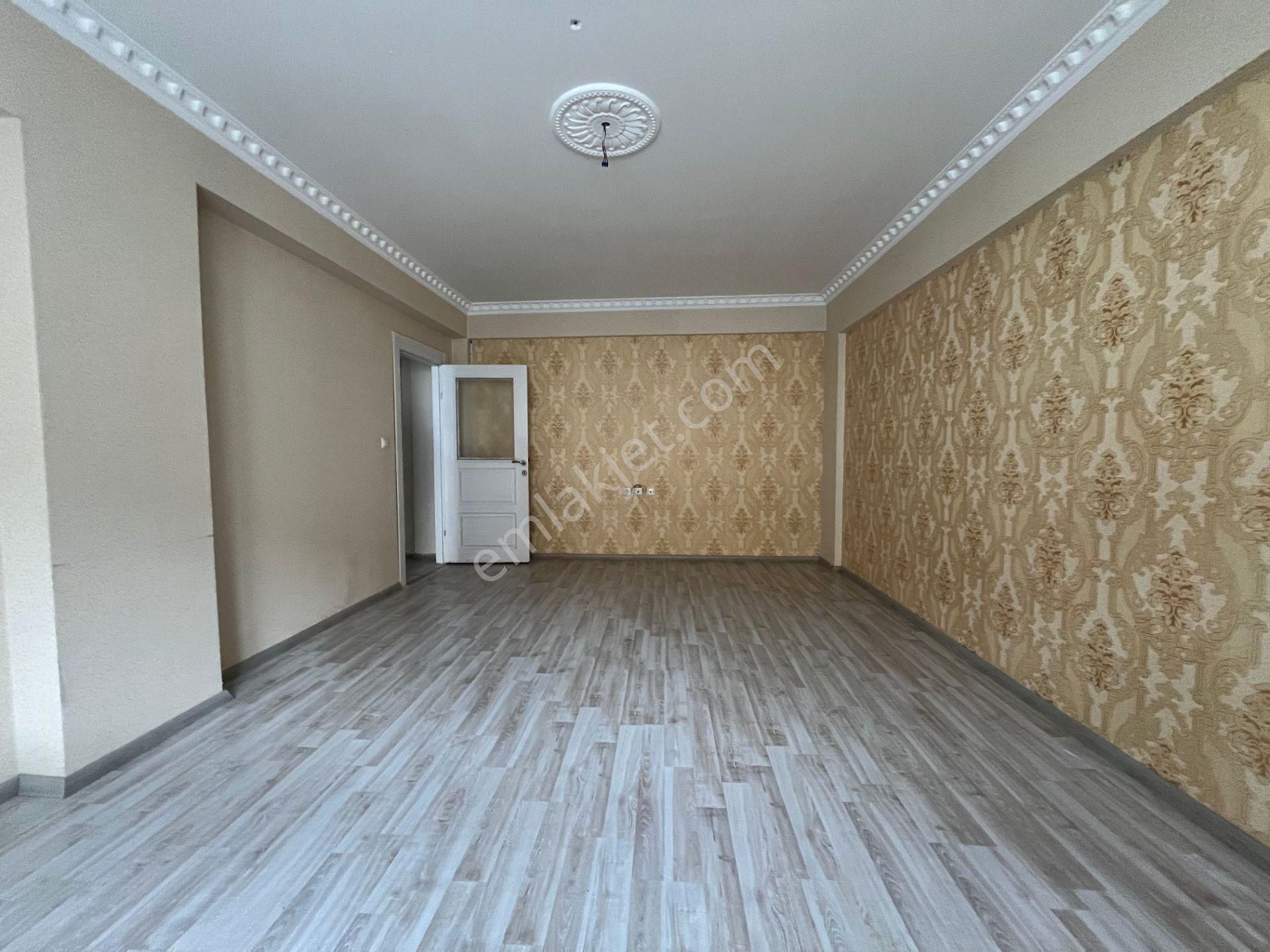 Kanuni Mahallesi'nde 3+1 Ebeveyn Banyolu Daire! - Görsel 14