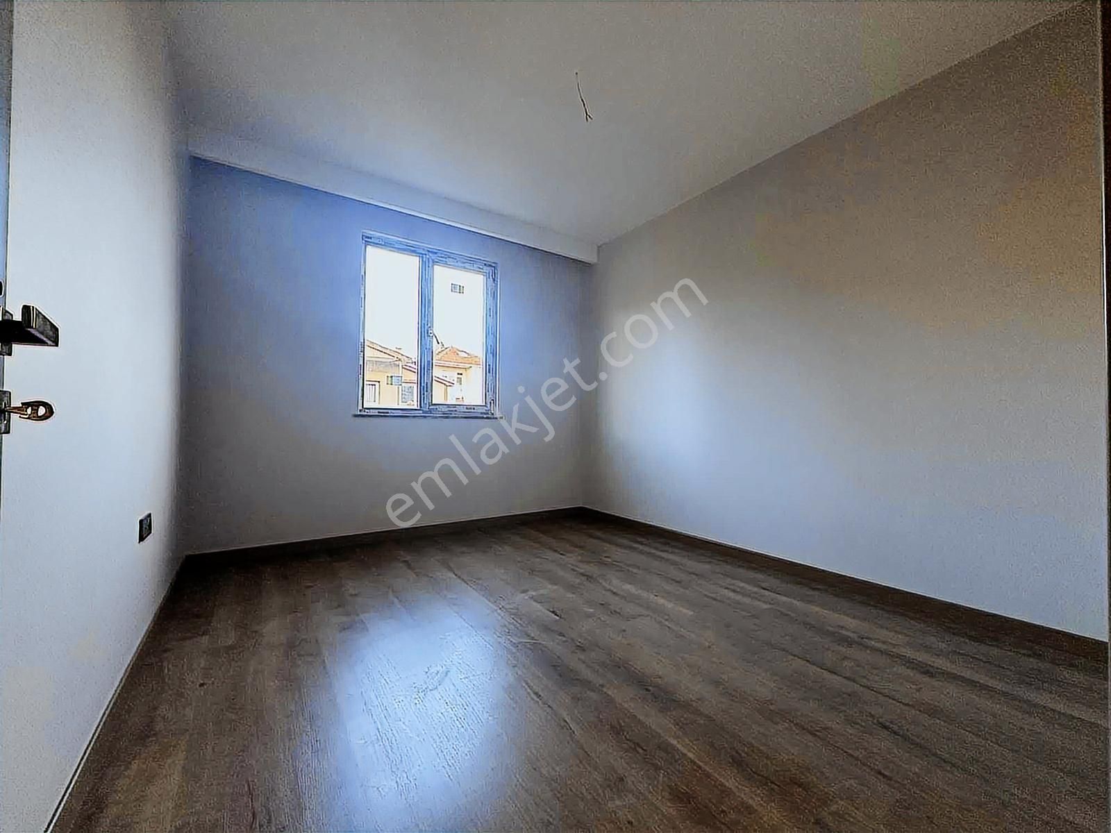 Bahçelievler Mh Hasbahçe Sitesinde Süper Konumda 3,5+1 Lüx Daire - Görsel 12