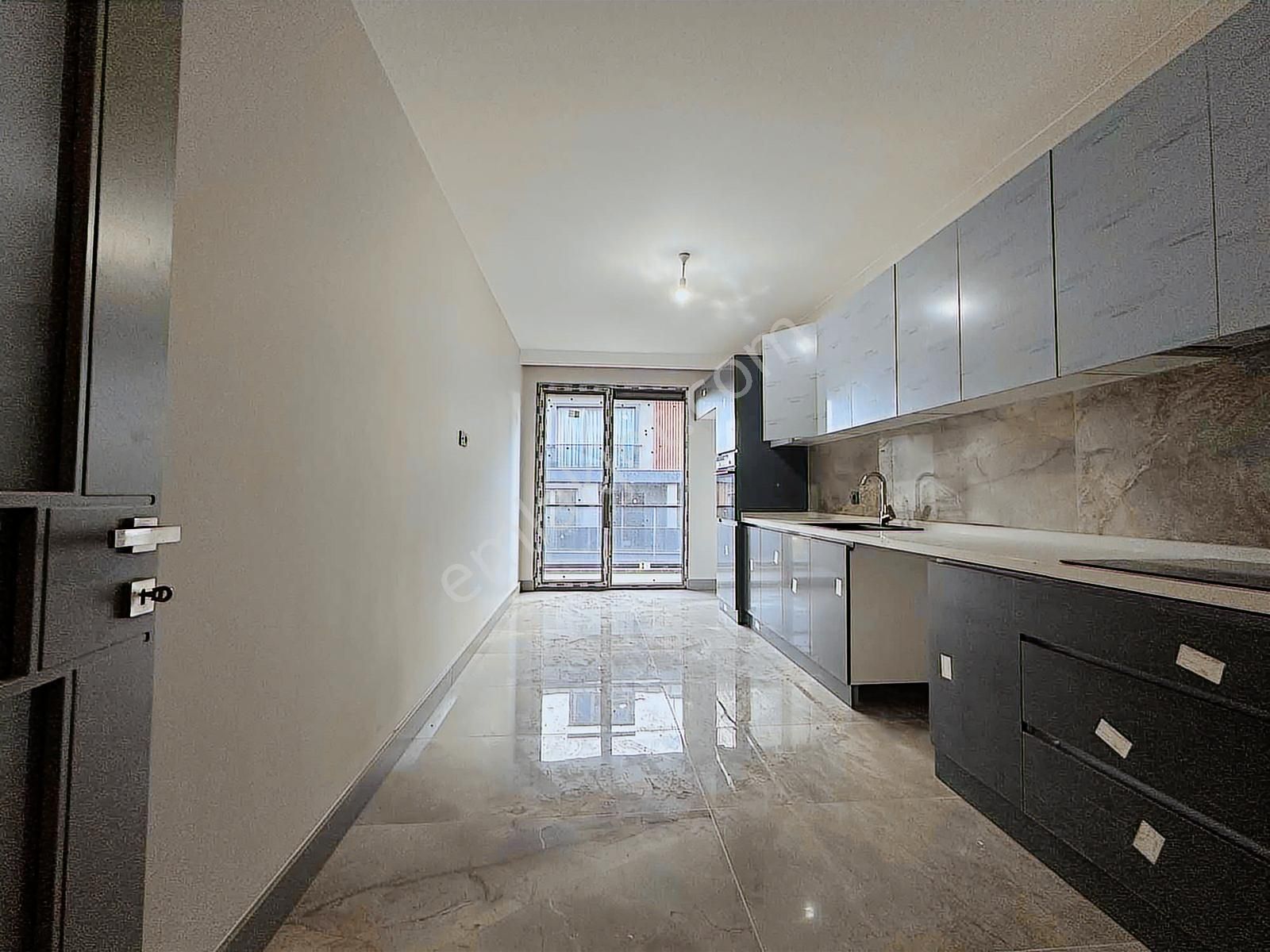 Bahçelievler Mh Hasbahçe Sitesinde Süper Konumda 3,5+1 Lüx Daire - Görsel 21