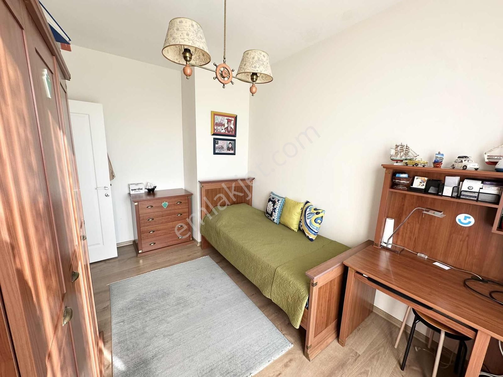 Remax Leon Güzelyalı Burgazpark 3 Evleri'nde Satılık 4+2 Daire - Görsel 6