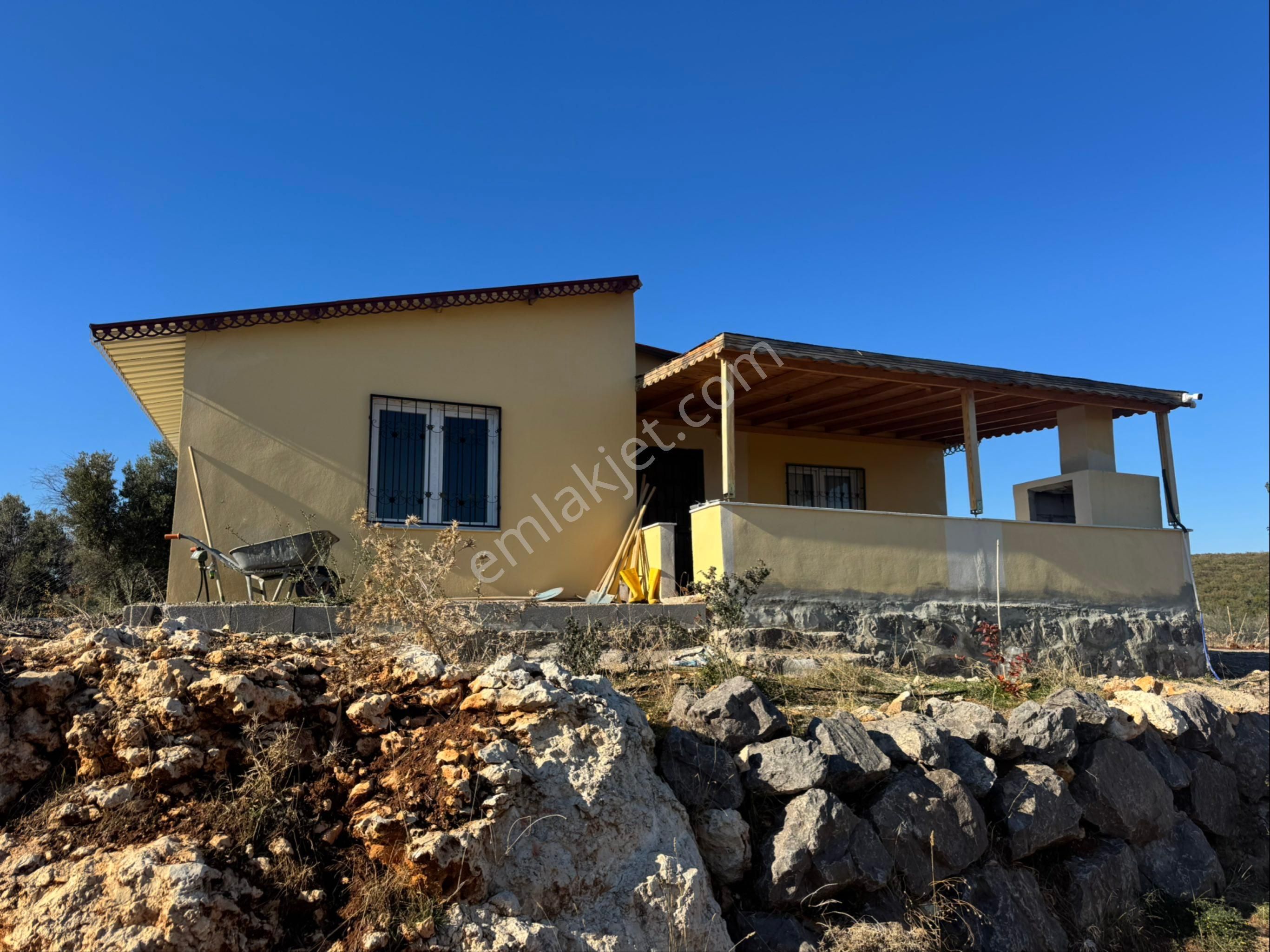Kaçırılmaz Fırsat 20 Dönüm Arazi İçinde 2+1 Ev - Görsel 14