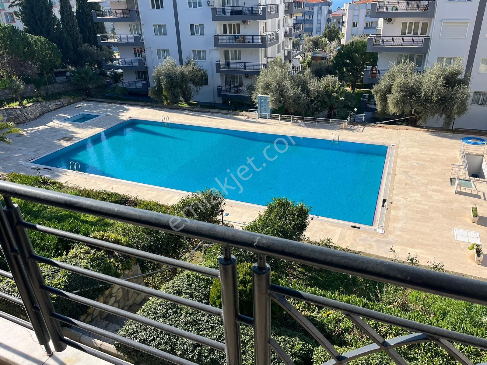 Ege Mahallesi'nde Havuzlu Site İçerisinde 3+1 Satılık Daire - Görsel 25