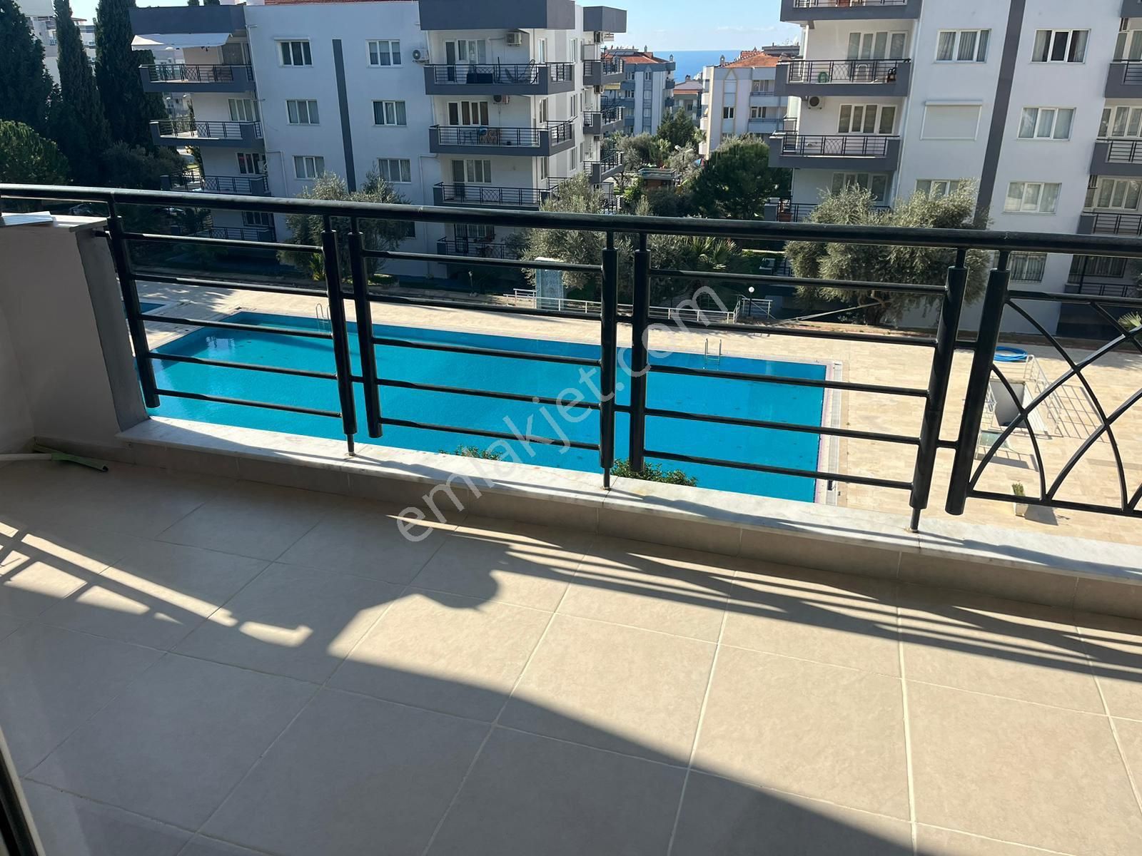 Ege Mahallesi'nde Havuzlu Site İçerisinde 3+1 Satılık Daire - Görsel 24