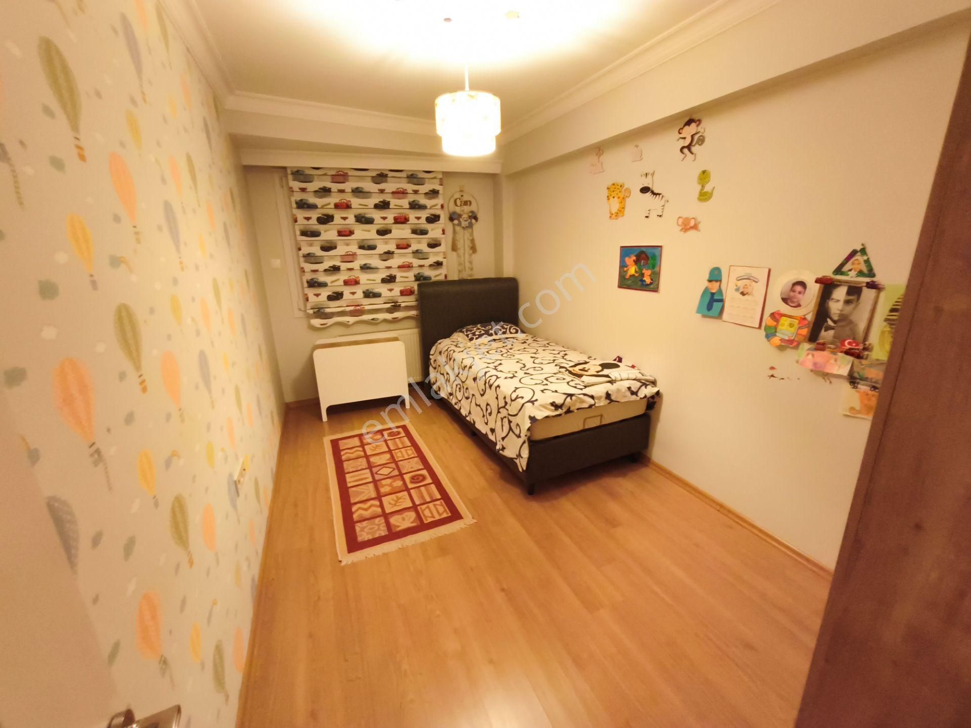 Gazi Mahallesi Merkezi Konumda Arakat Lüks Eşyalı Kiralık 3+1 Daire - Görsel 18