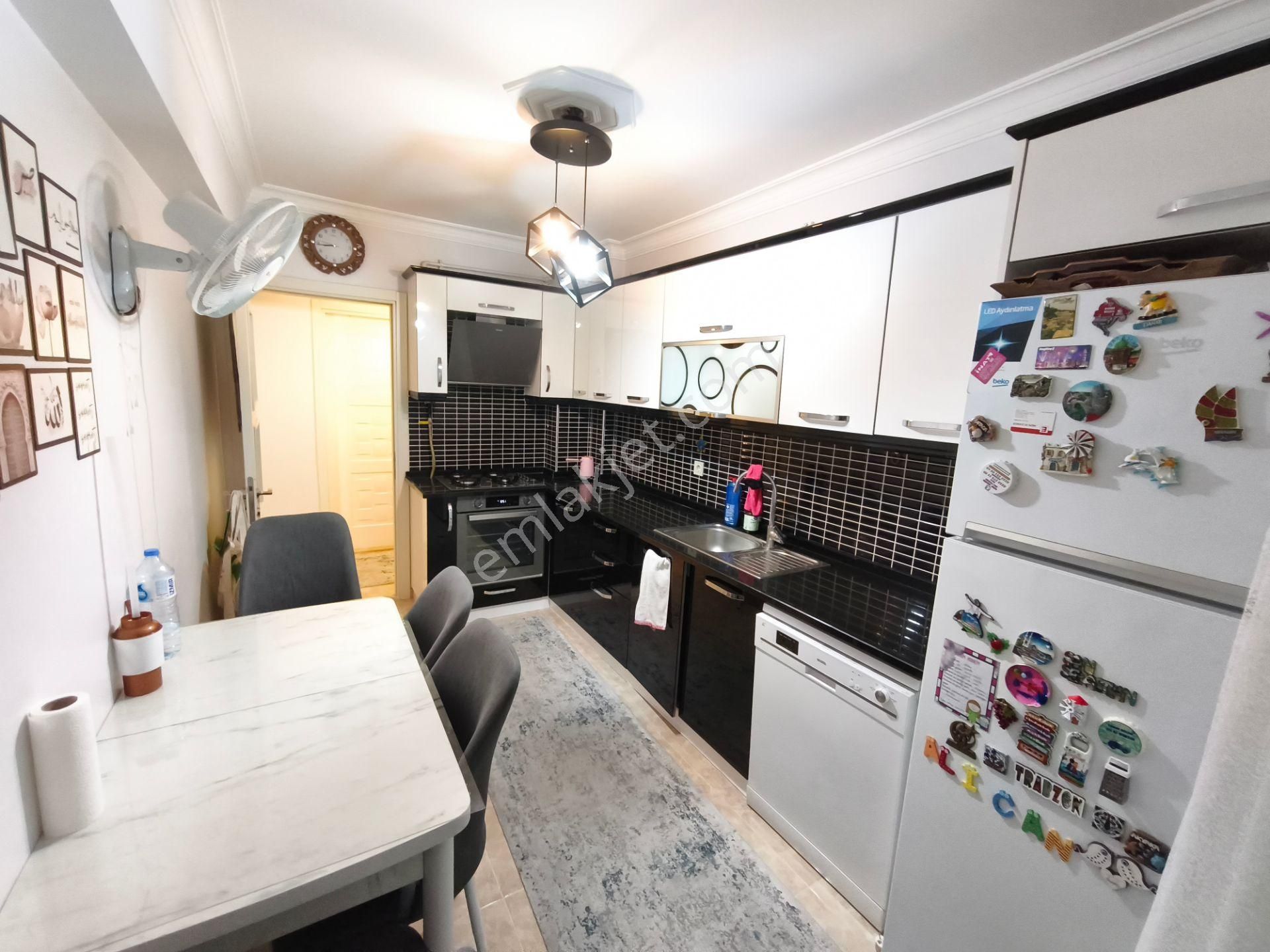 Gazi Mahallesi Merkezi Konumda Arakat Lüks Eşyalı Kiralık 3+1 Daire - Görsel 10
