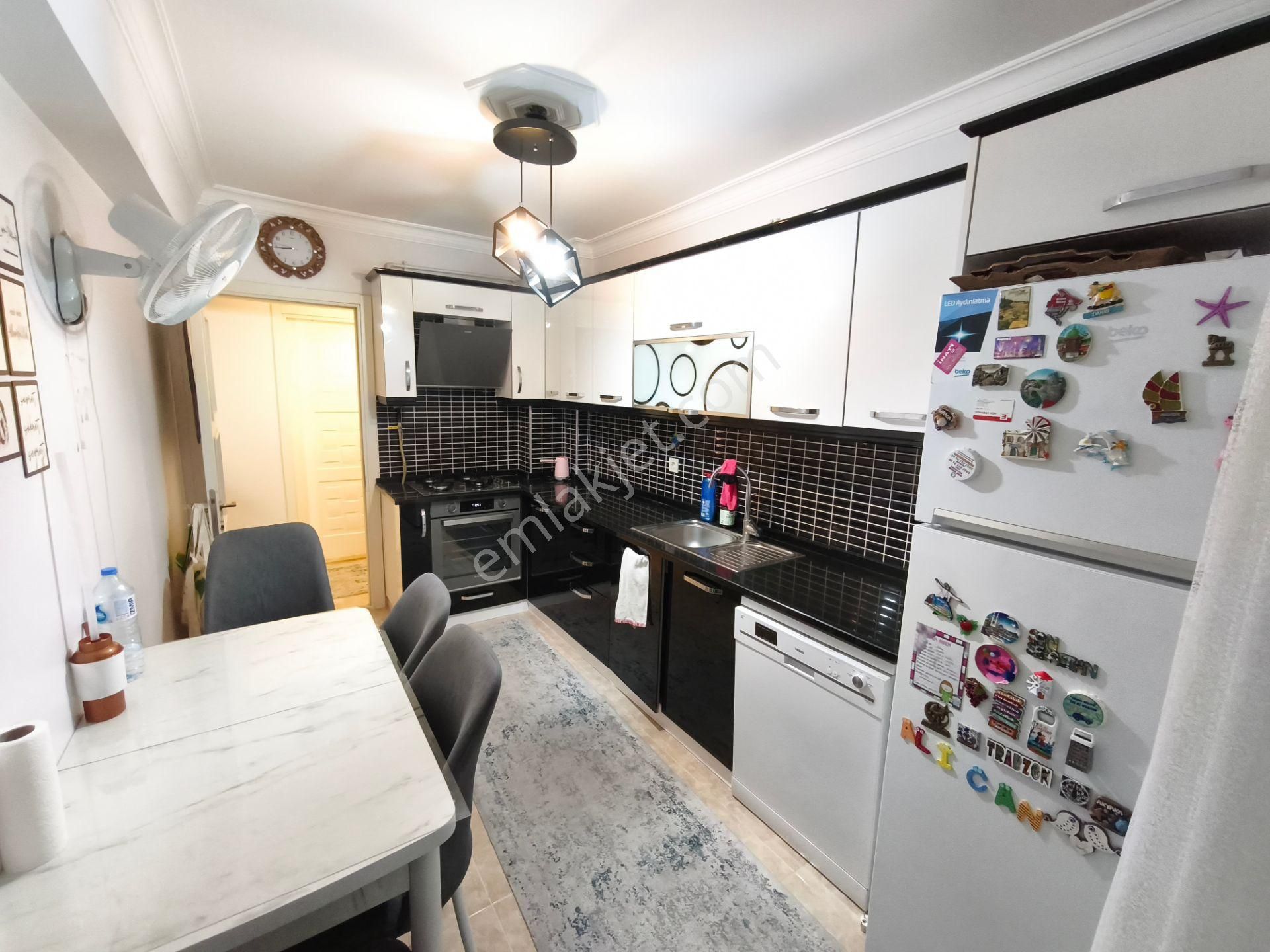 Gazi Mahallesi Merkezi Konumda Arakat Lüks Eşyalı Kiralık 3+1 Daire - Görsel 11