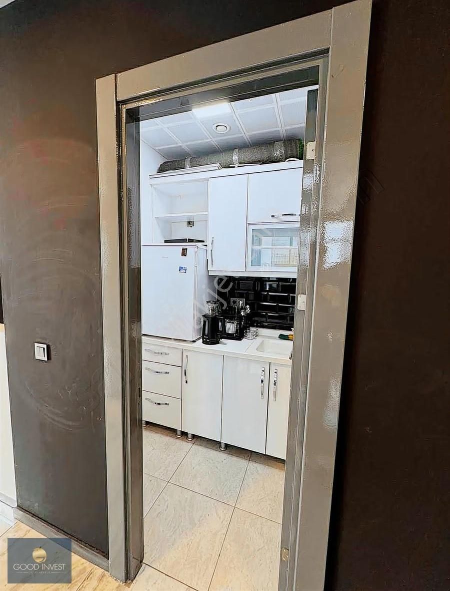 1071 Usta Plaza Yapılı 100 Metrekare Manzaralı Köşe Ofis - Görsel 10