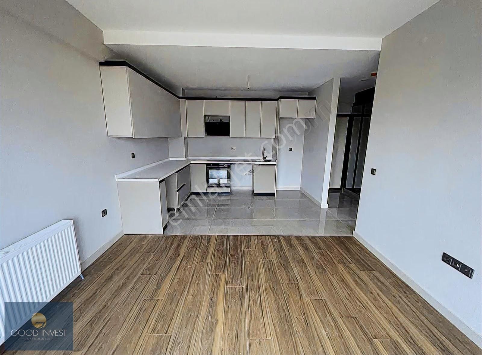 Meydan Çakırlar'da Metro Yakını Oturuma Hazır Kiralık 1+1 Daire - Görsel 3