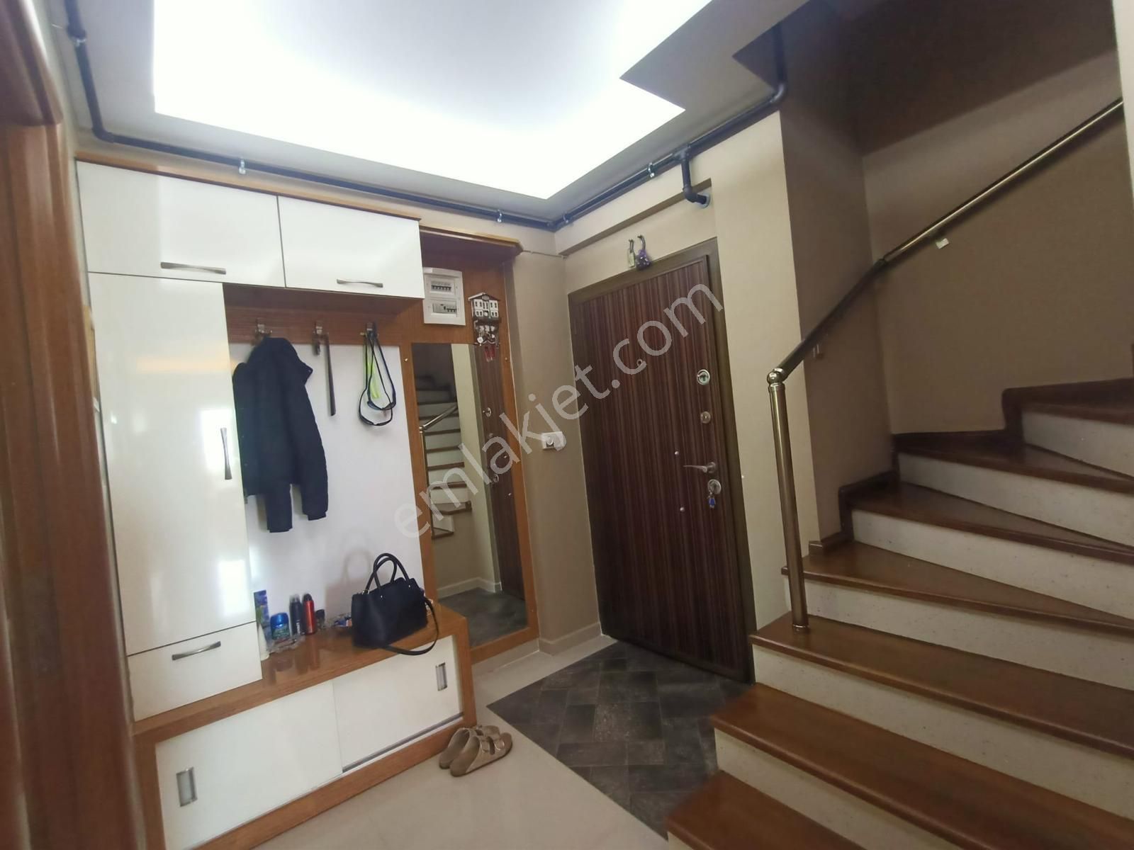 Ege Mahallesi'nde Deniz Manzaralı Çatı Dubleks Daire - Görsel 31