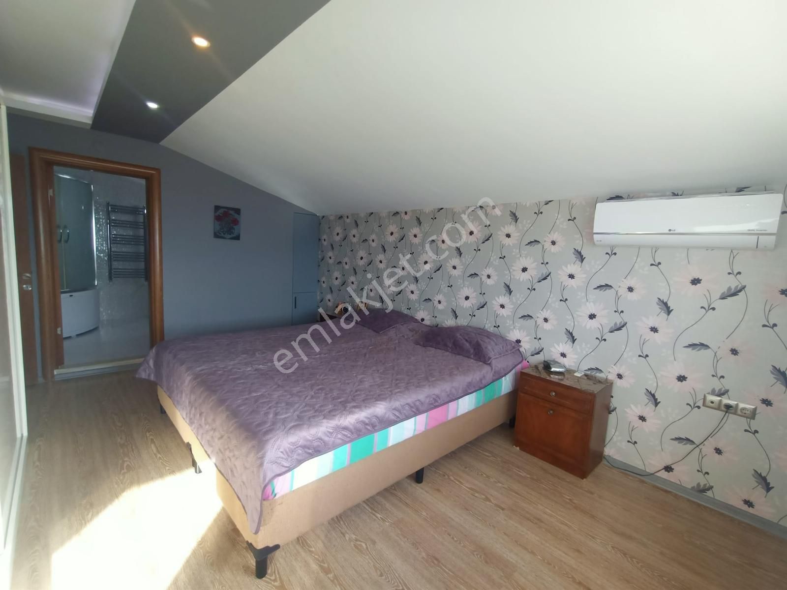 Ege Mahallesi'nde Deniz Manzaralı Çatı Dubleks Daire - Görsel 8