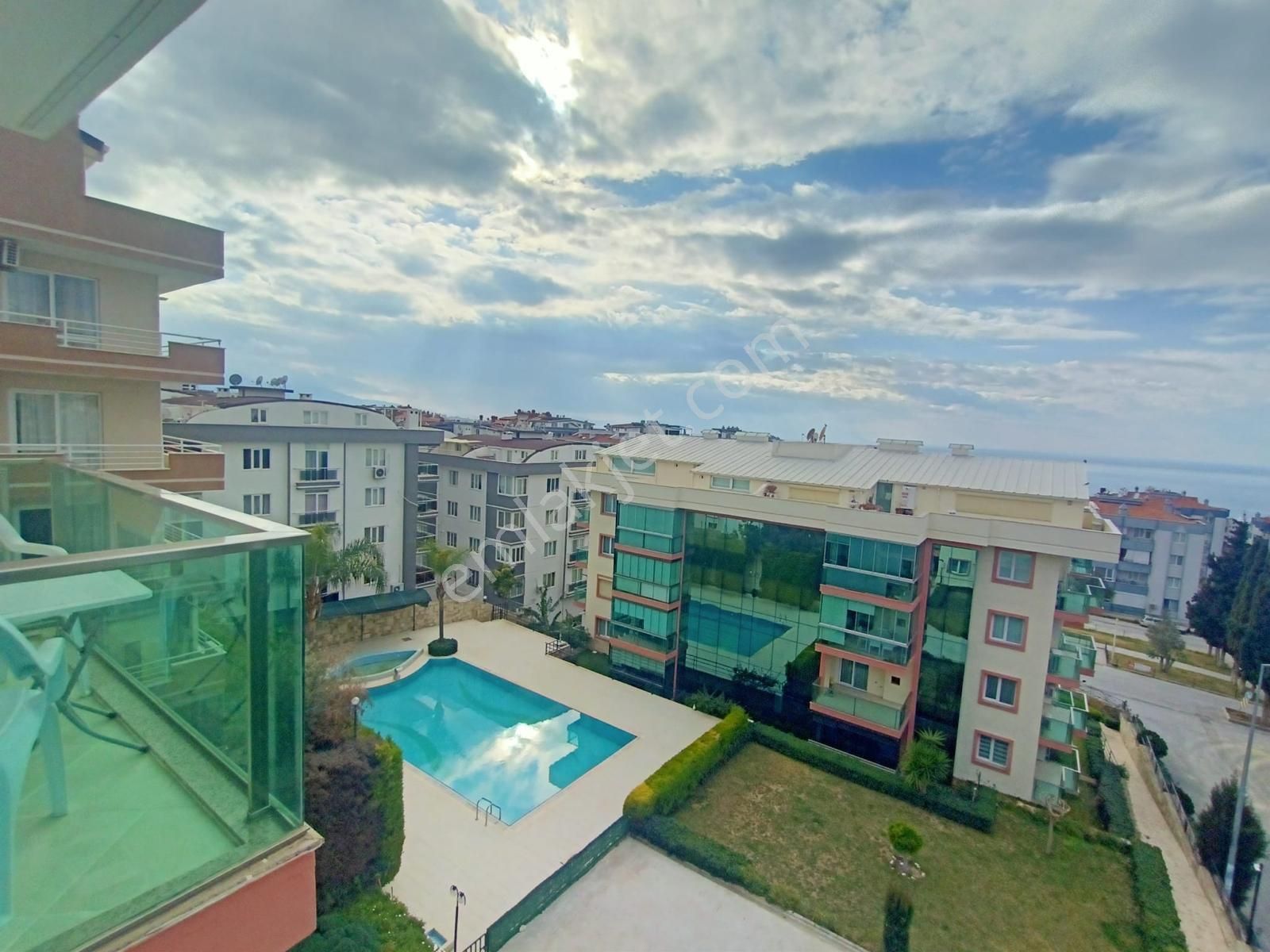 Ege Mahallesi'nde Deniz Manzaralı Çatı Dubleks Daire - Görsel 25