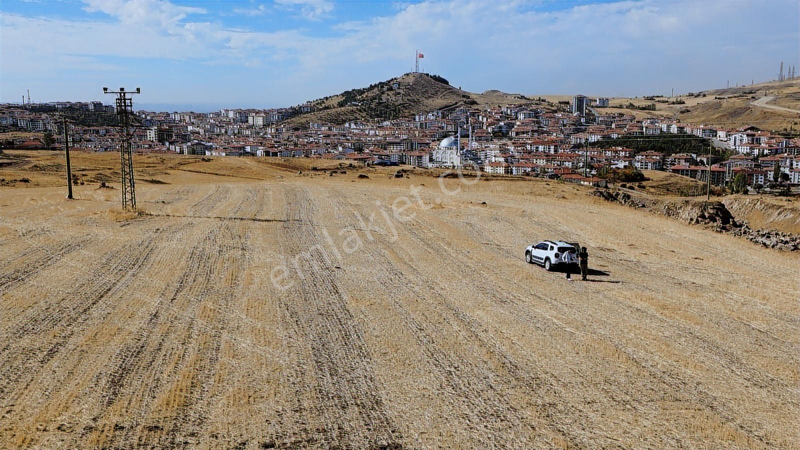 Han'dan Muazzam Konumda Köşe Başı Satılık Site Arsası