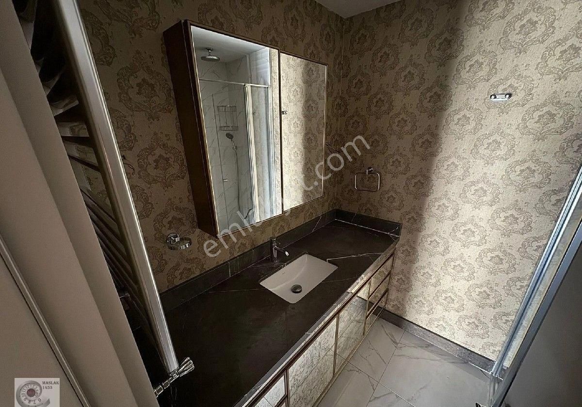 Avangart’ta Prestijli Sitede Eşyasız 2+1 Kiralık Daire - Görsel 15