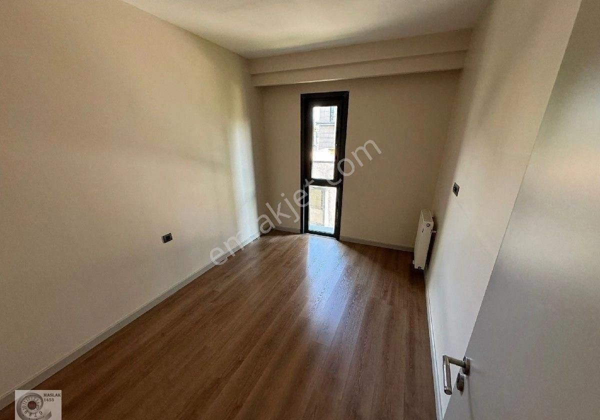 Avangart’ta Prestijli Sitede Eşyasız 2+1 Kiralık Daire - Görsel 6