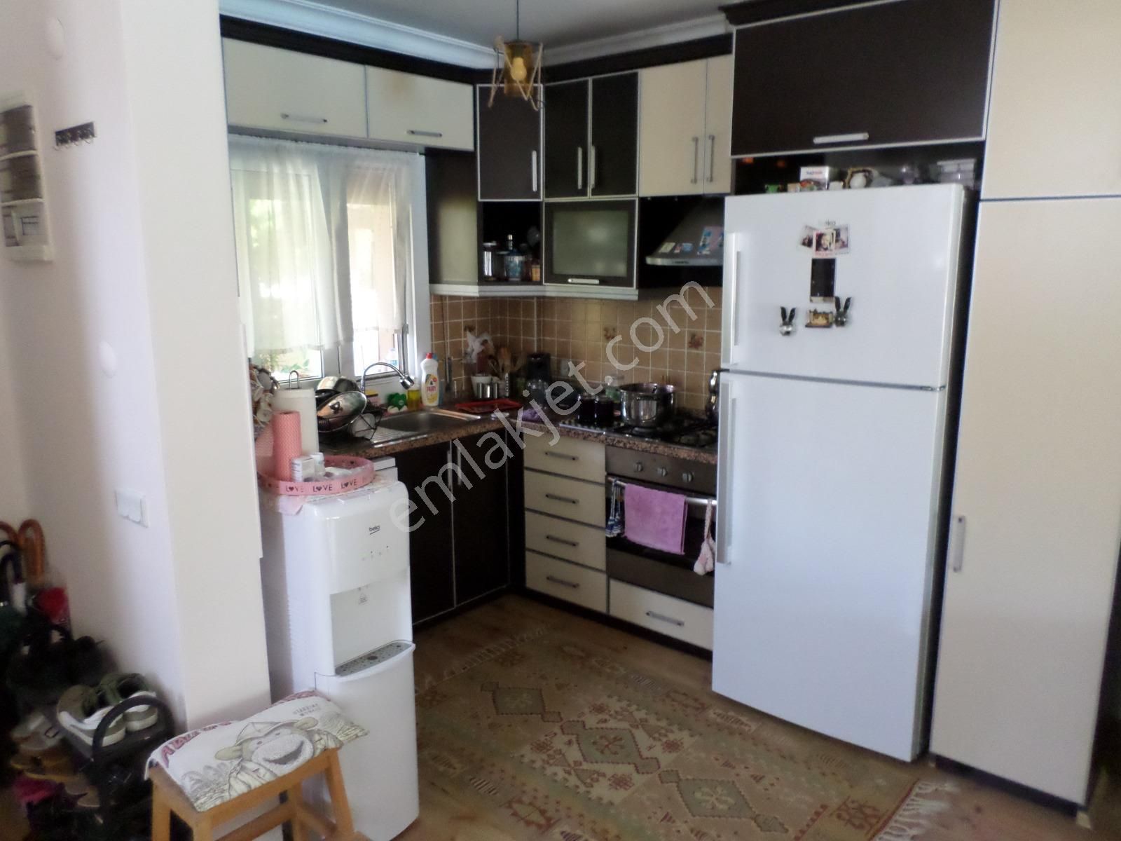 Urla Çeşmealtı'nda Havuzlu Site İçinde 3+1 Kiralık Villa - Görsel 9