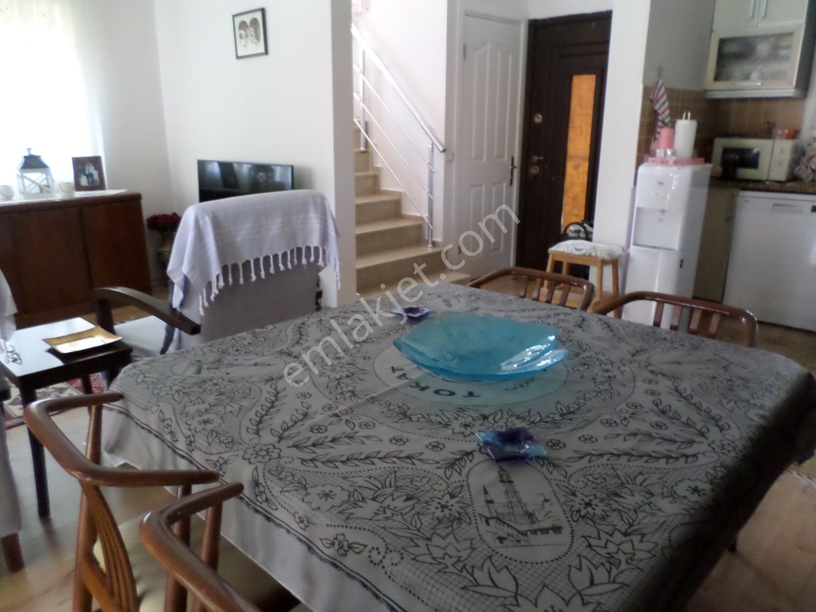 Urla Çeşmealtı'nda Havuzlu Site İçinde 3+1 Kiralık Villa - Görsel 8