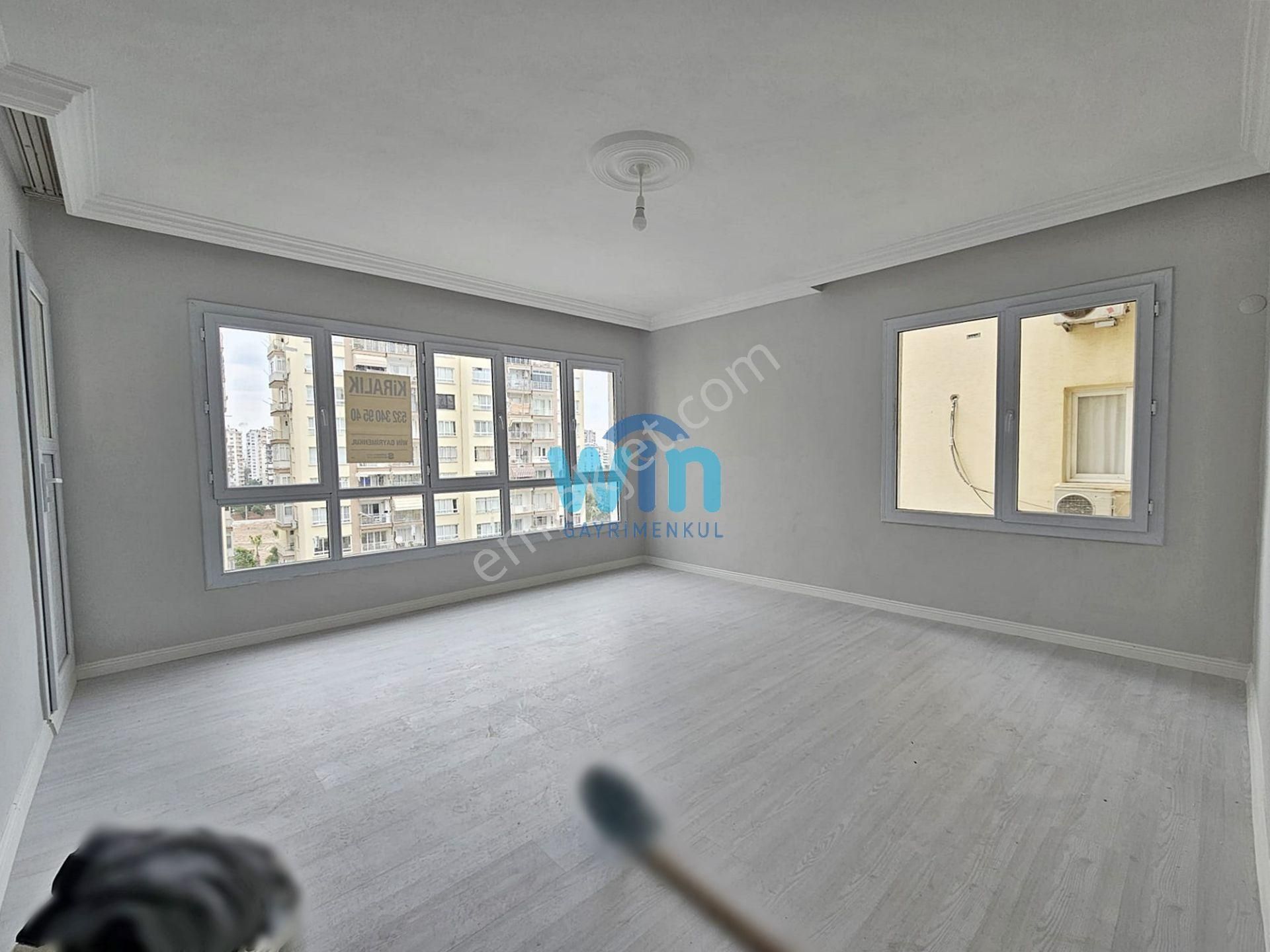 Win'den Mezitlide Yeni Tadilatı Yapılmış Havuzlu Sitede Kiralık 3+1 Daire - Görsel 3