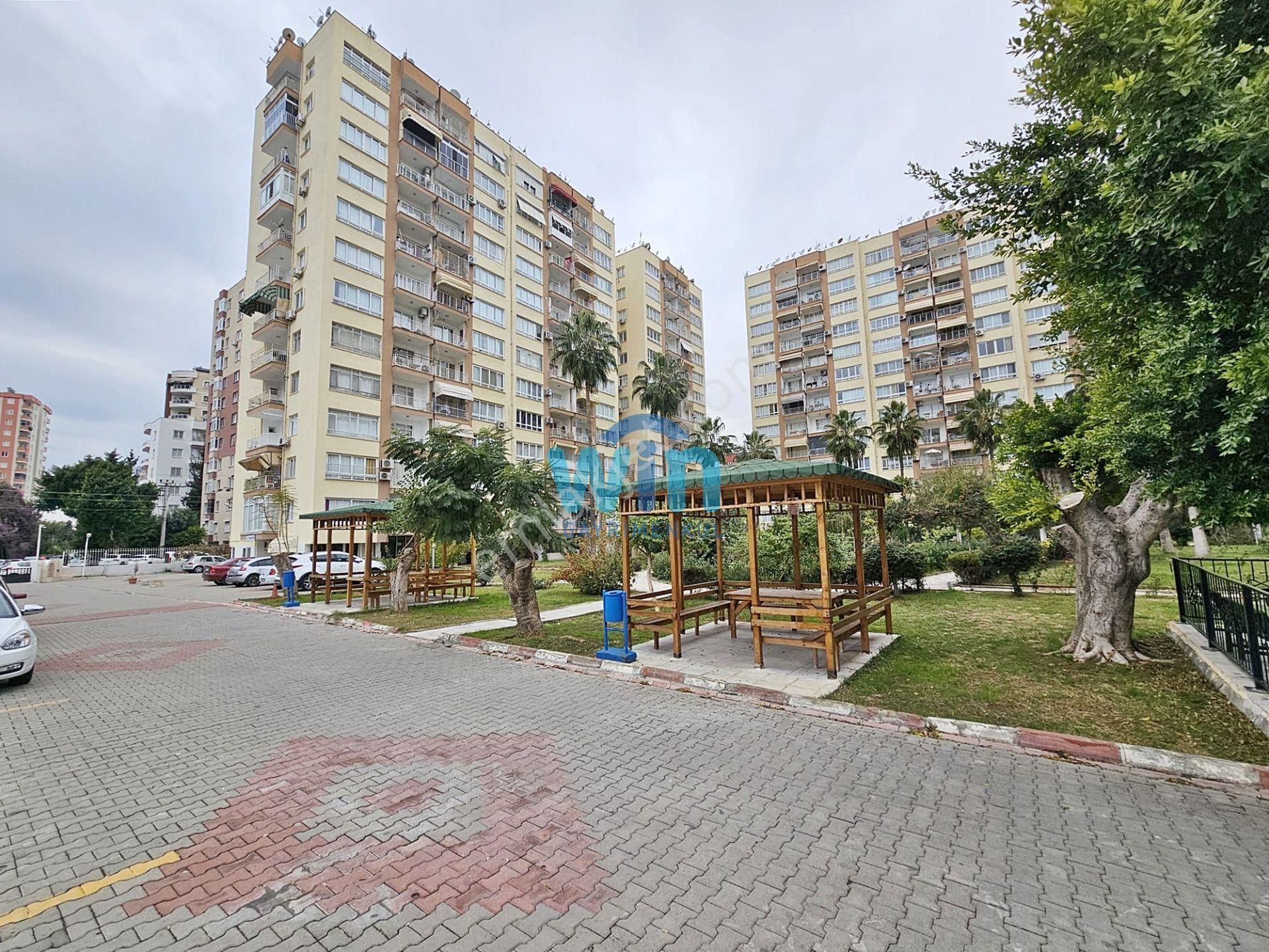 Win'den Mezitlide Yeni Tadilatı Yapılmış Havuzlu Sitede Kiralık 3+1 Daire - Görsel 23