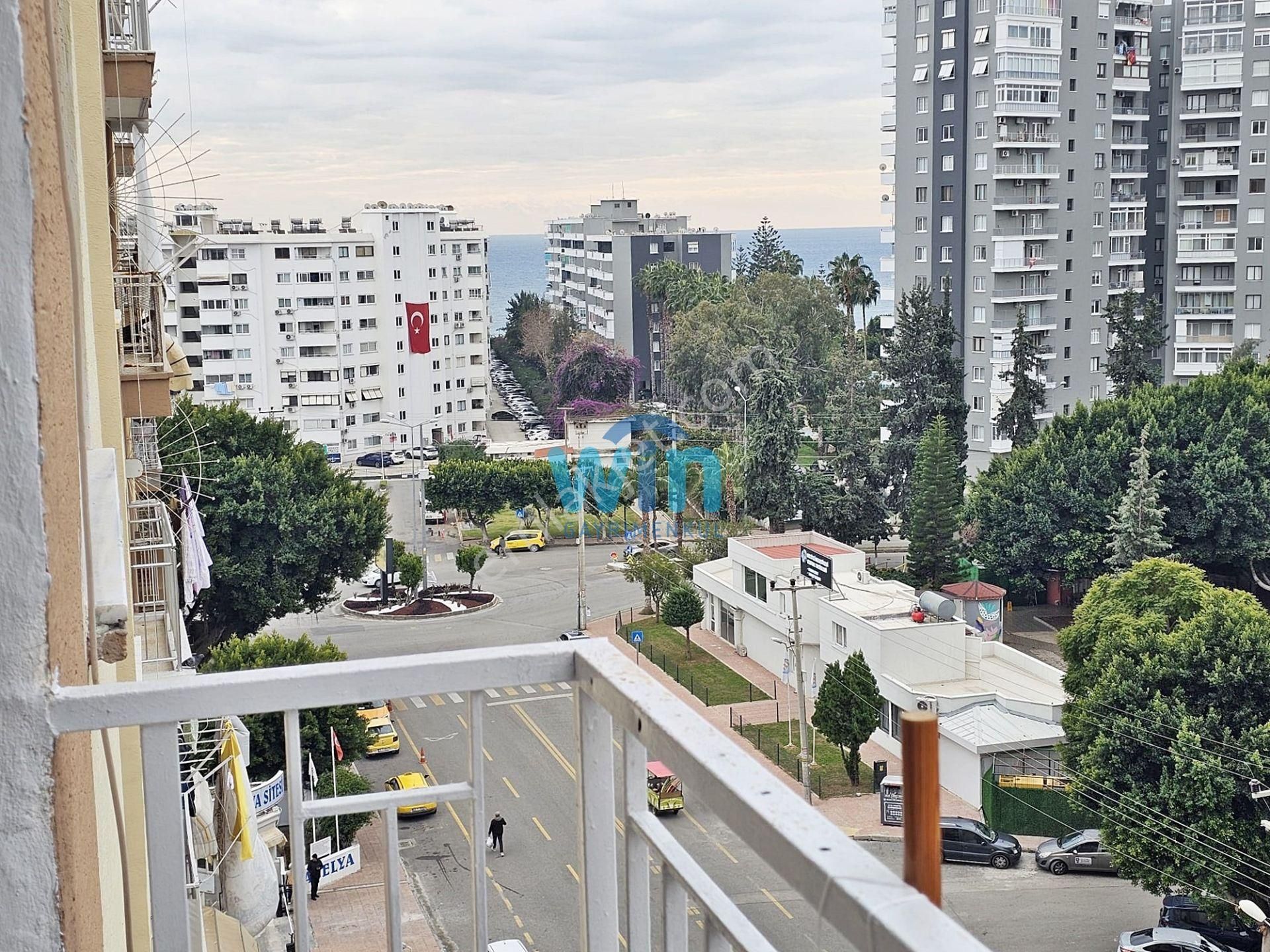 Win'den Mezitlide Yeni Tadilatı Yapılmış Havuzlu Sitede Kiralık 3+1 Daire - Görsel 6