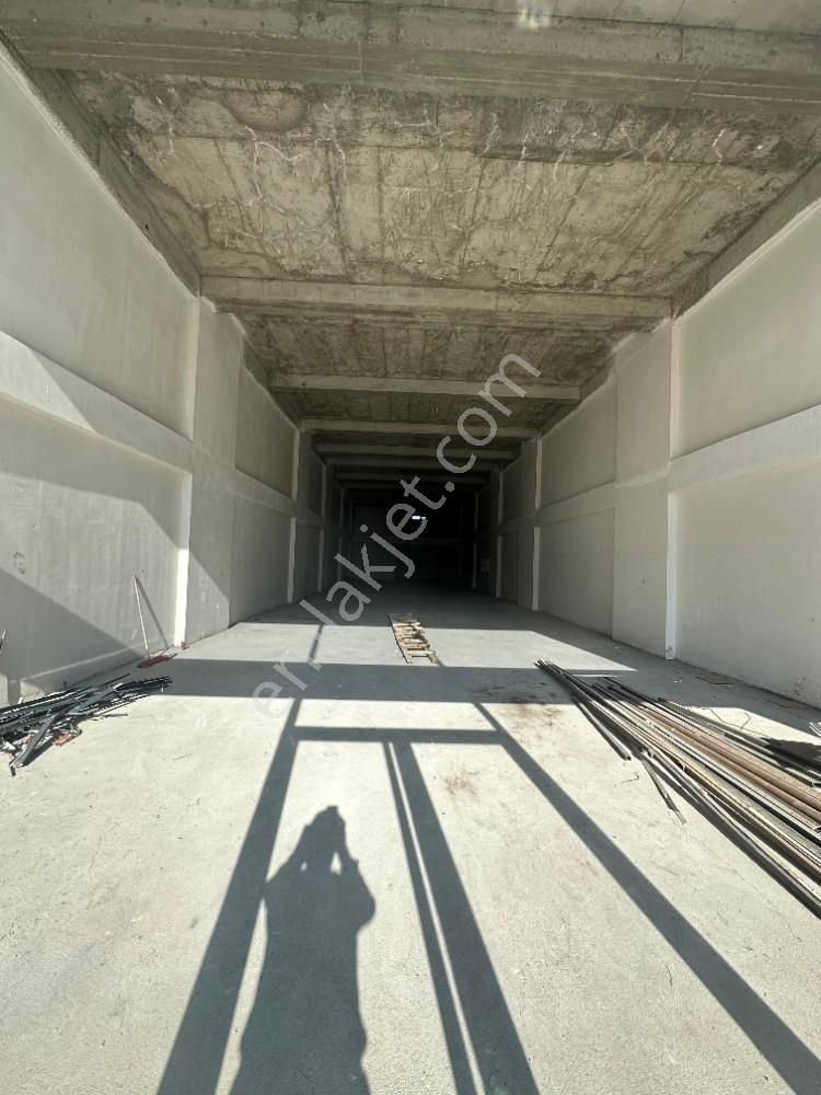 Elazığ Yoluna Sıfır 400 M2 Araştırma-winstown Civarı Kiralık - Görsel 12