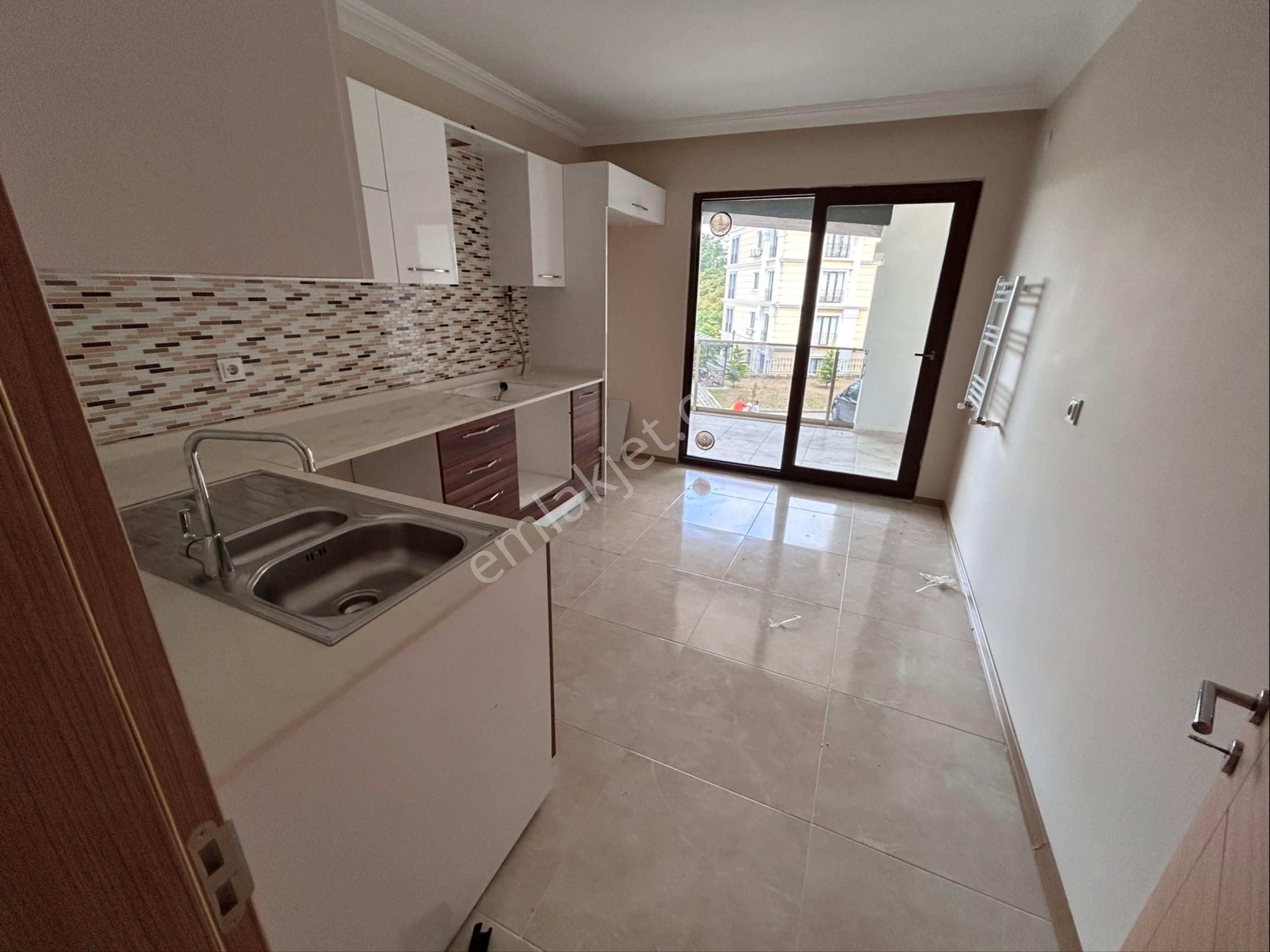 Trabzon Pelitli De Satılık 2+1 Daire - Görsel 20