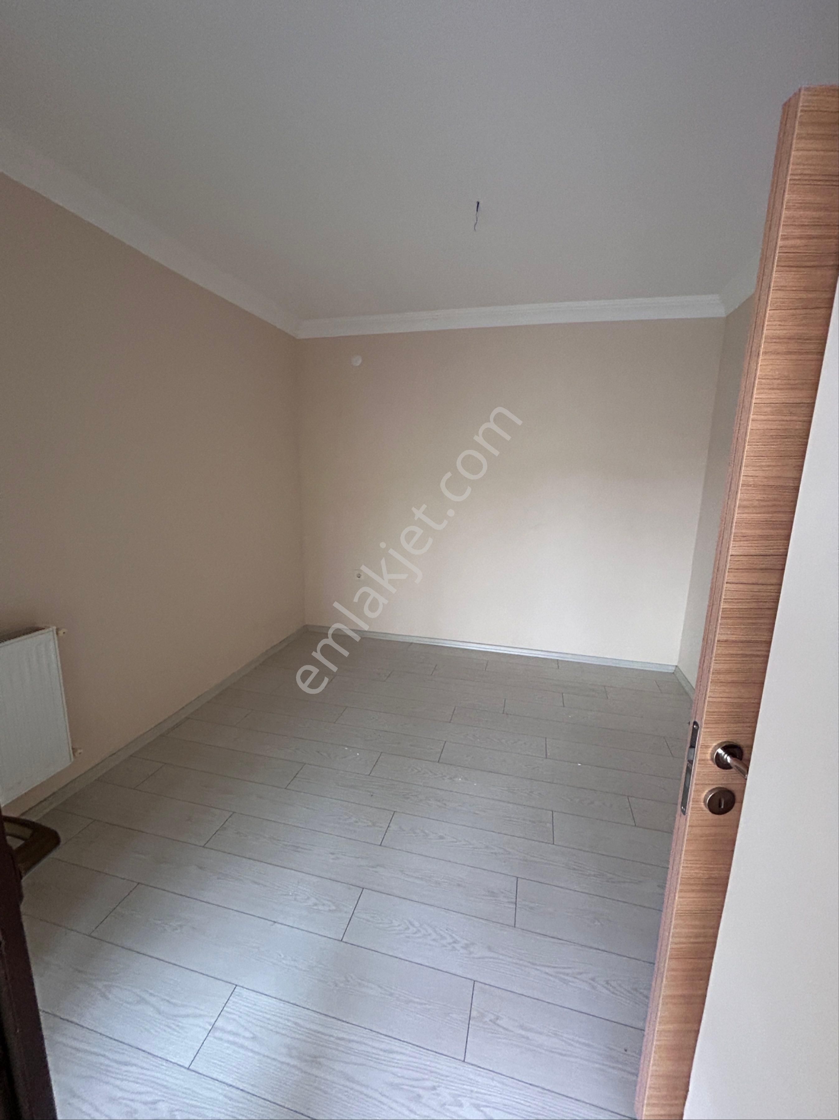 Trabzon Pelitli De Satılık 2+1 Daire - Görsel 14