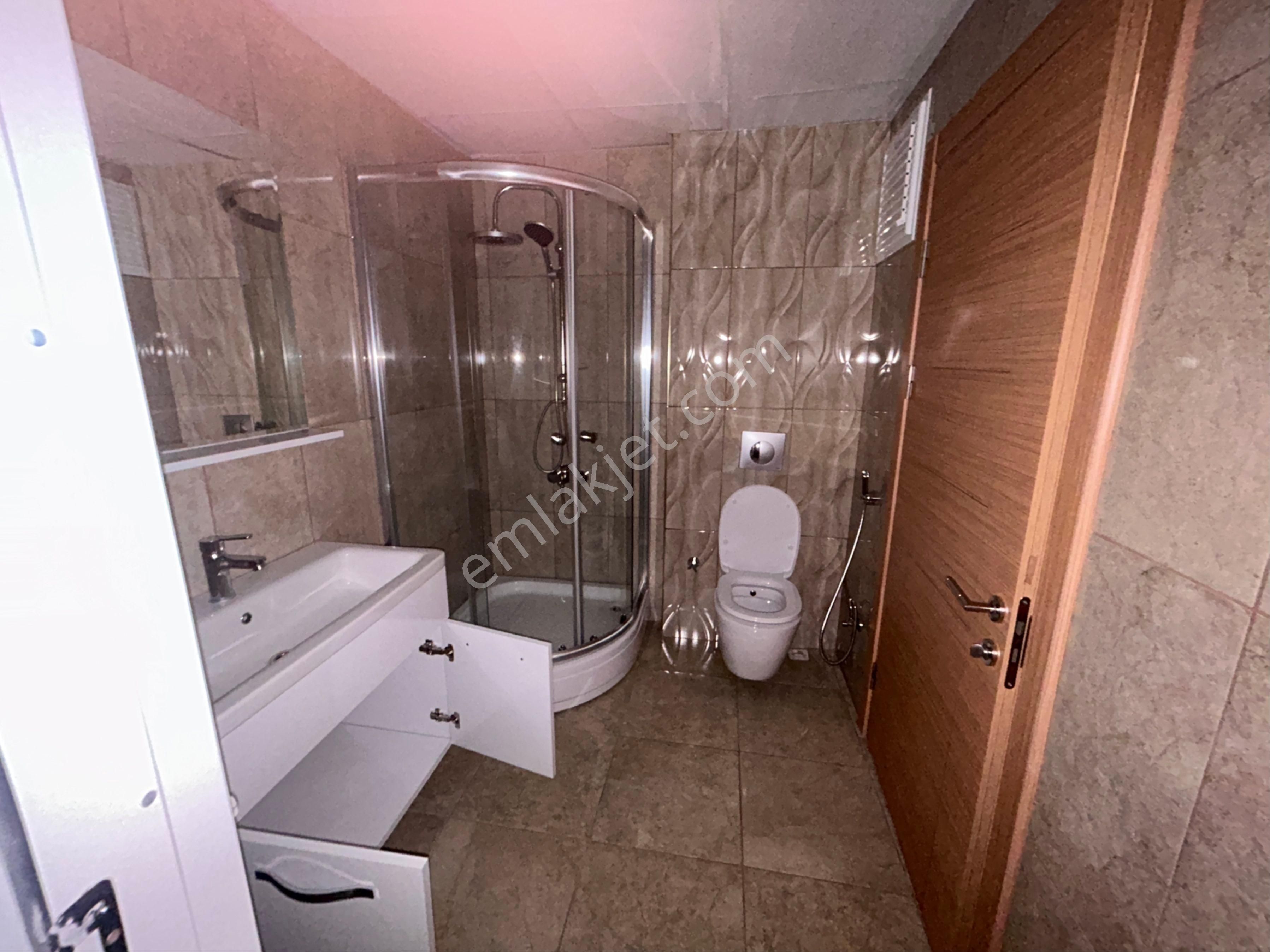 Trabzon Pelitli De Satılık 2+1 Daire - Görsel 6