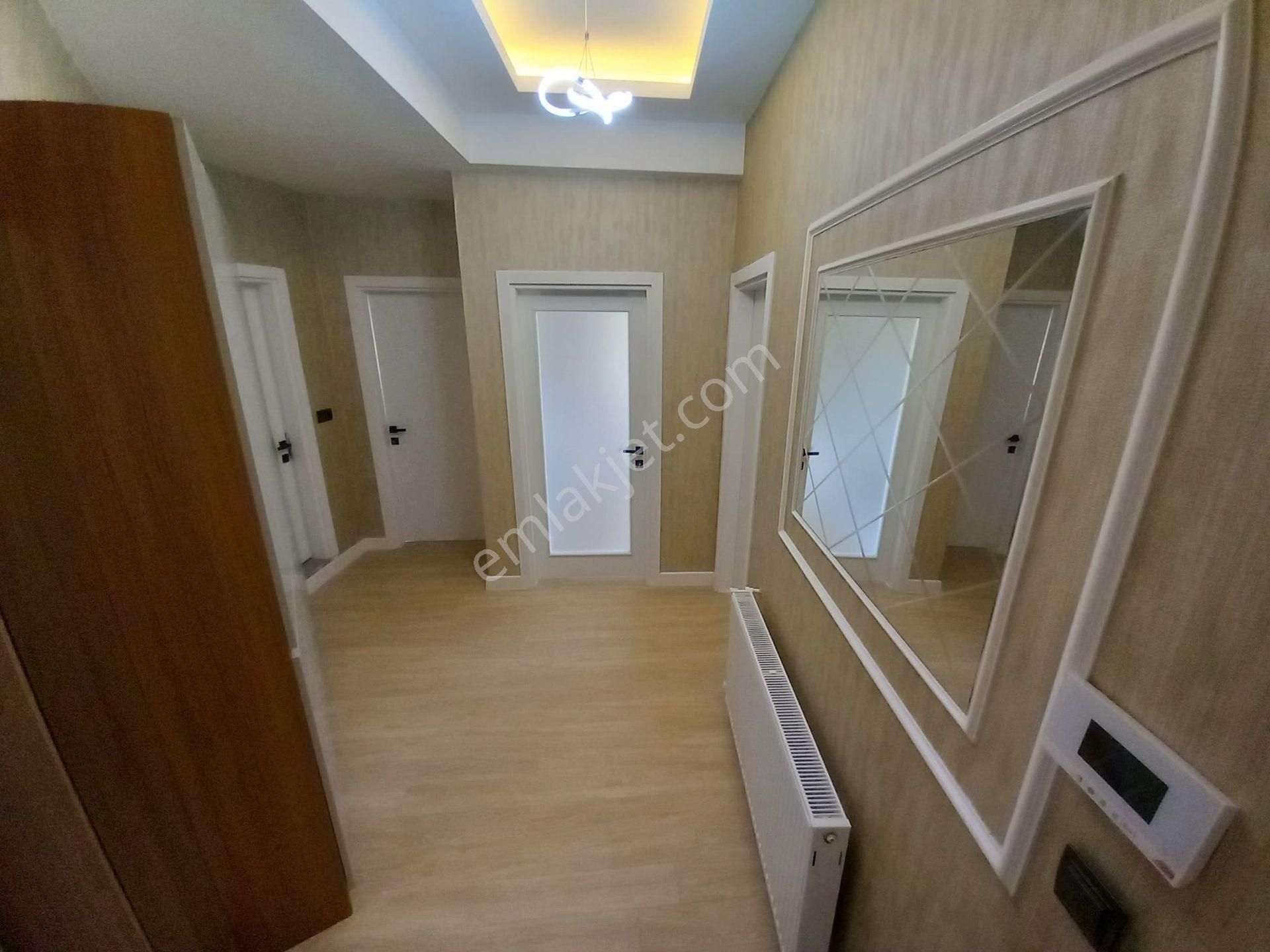 ▀ Jet Emlaktan Altınkum'da Ön Cephe Ayrı Mutfak Arakat Sıfır 2+1 - Görsel 25