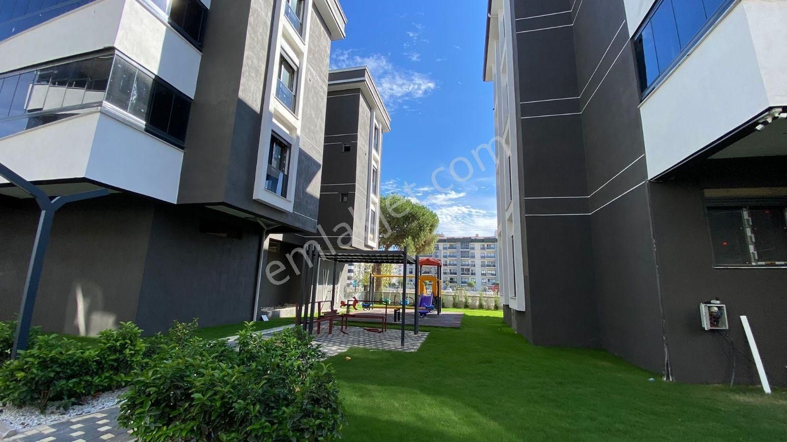 Emiryapi Gayrimenkuldan Mükemmel Havuzlu Site İçinde 2+1 Daire - Görsel 17