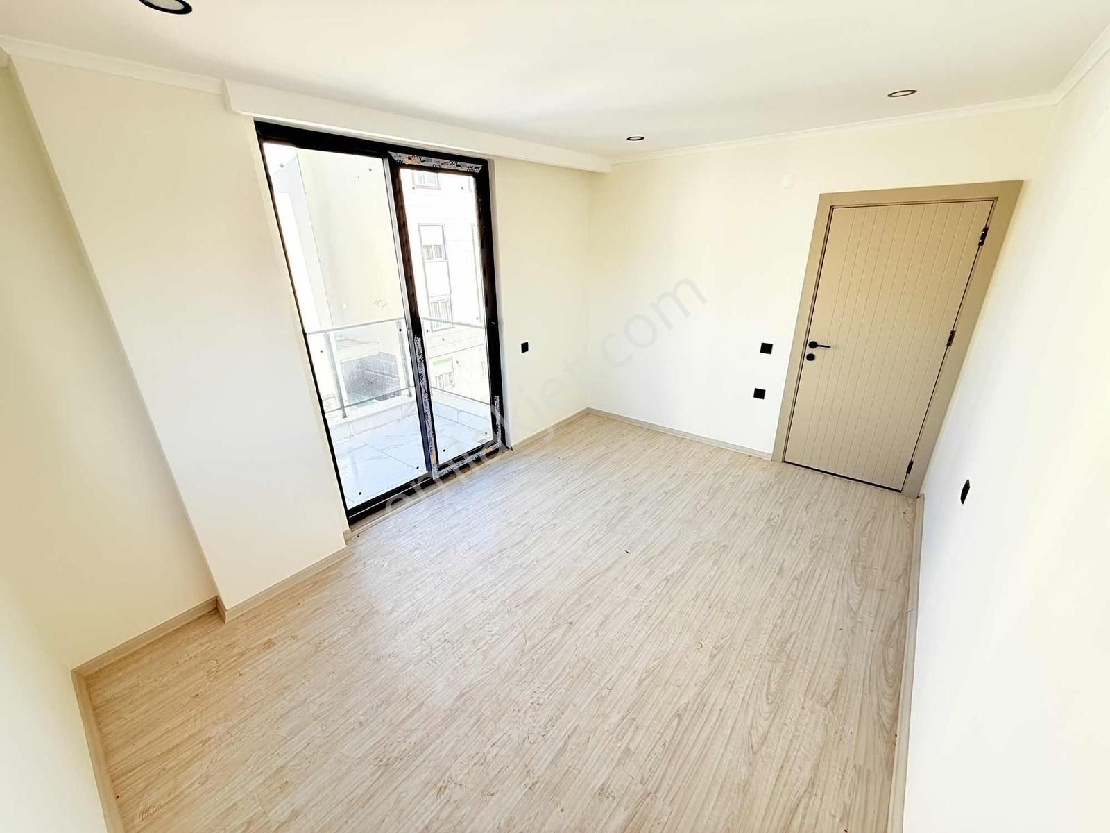 Hem_çok_geniş_hem_çok_ferah_1.5_mılyon_kredılı_çift_balkon_sıfır - Görsel 11