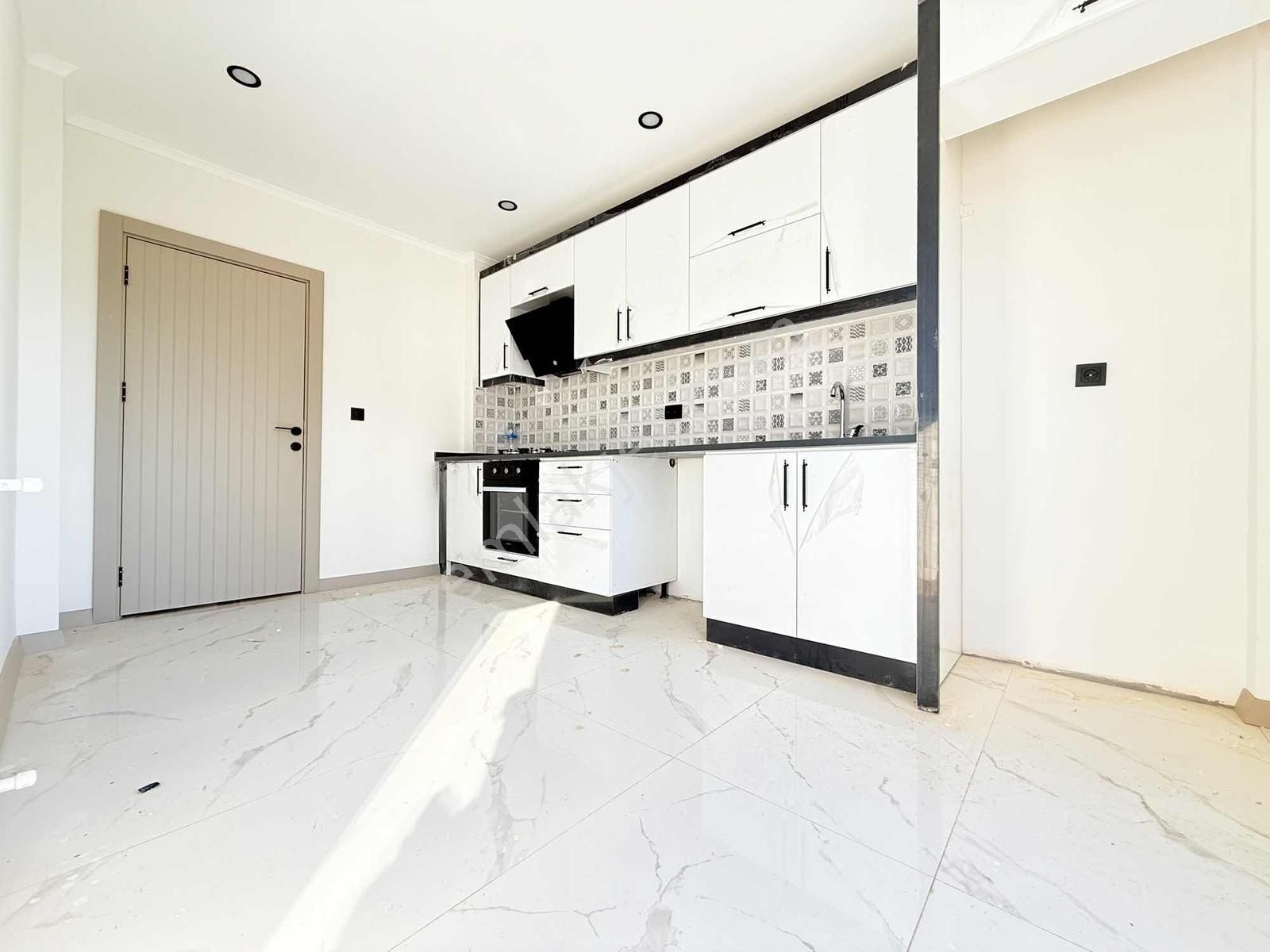 Hem_çok_geniş_hem_çok_ferah_1.5_mılyon_kredılı_çift_balkon_sıfır - Görsel 24