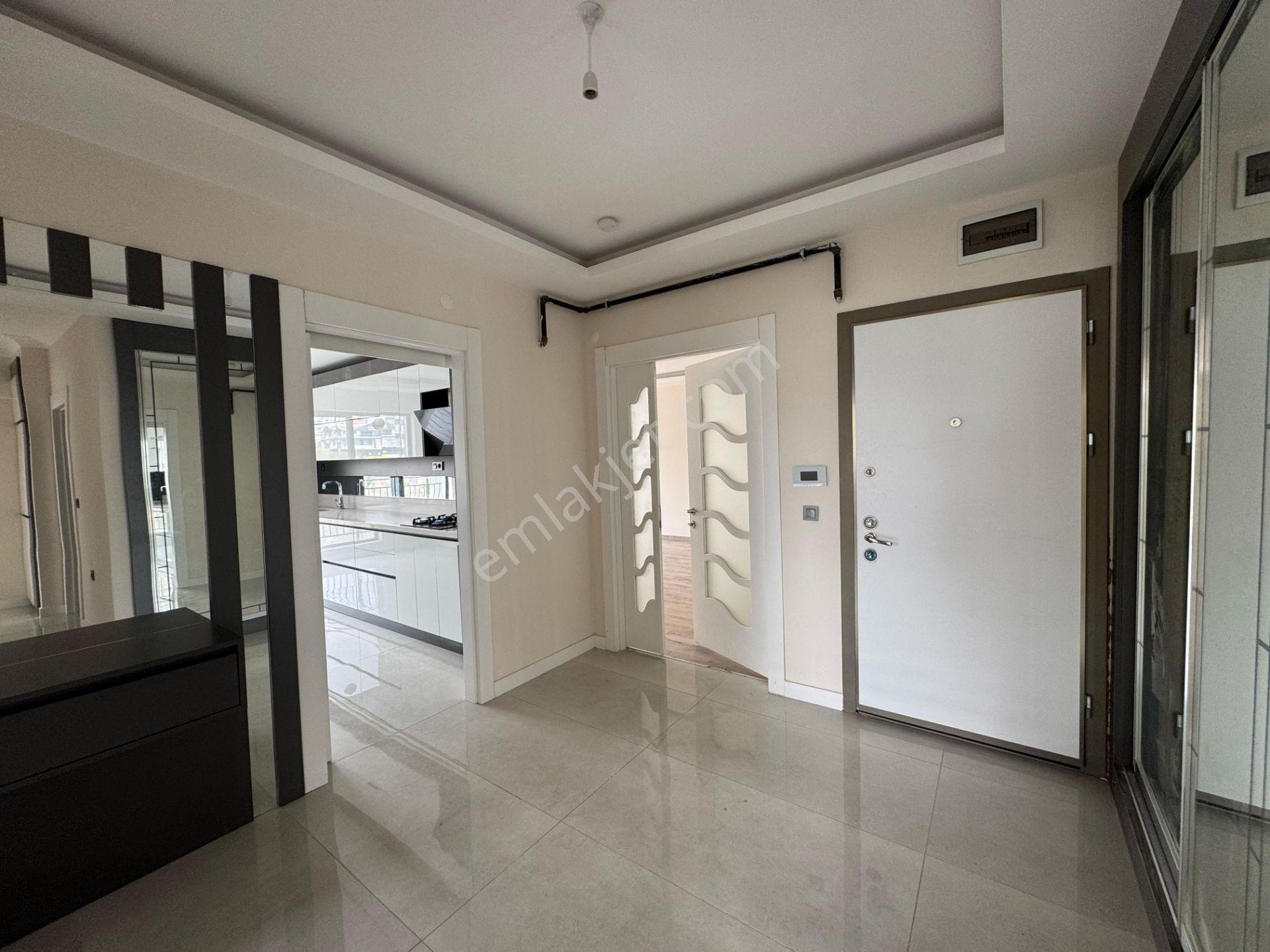 Irmak Emlak- Bağlıca Satılık Merkezde K.otoparklı 4+1 Daire - Görsel 29