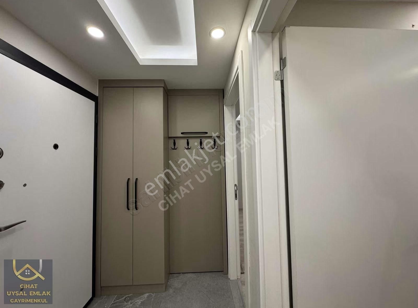 Sema Yazar Karşısı Çevreyolunda 2+1 Lüks Kiralık Giriş - Görsel 2