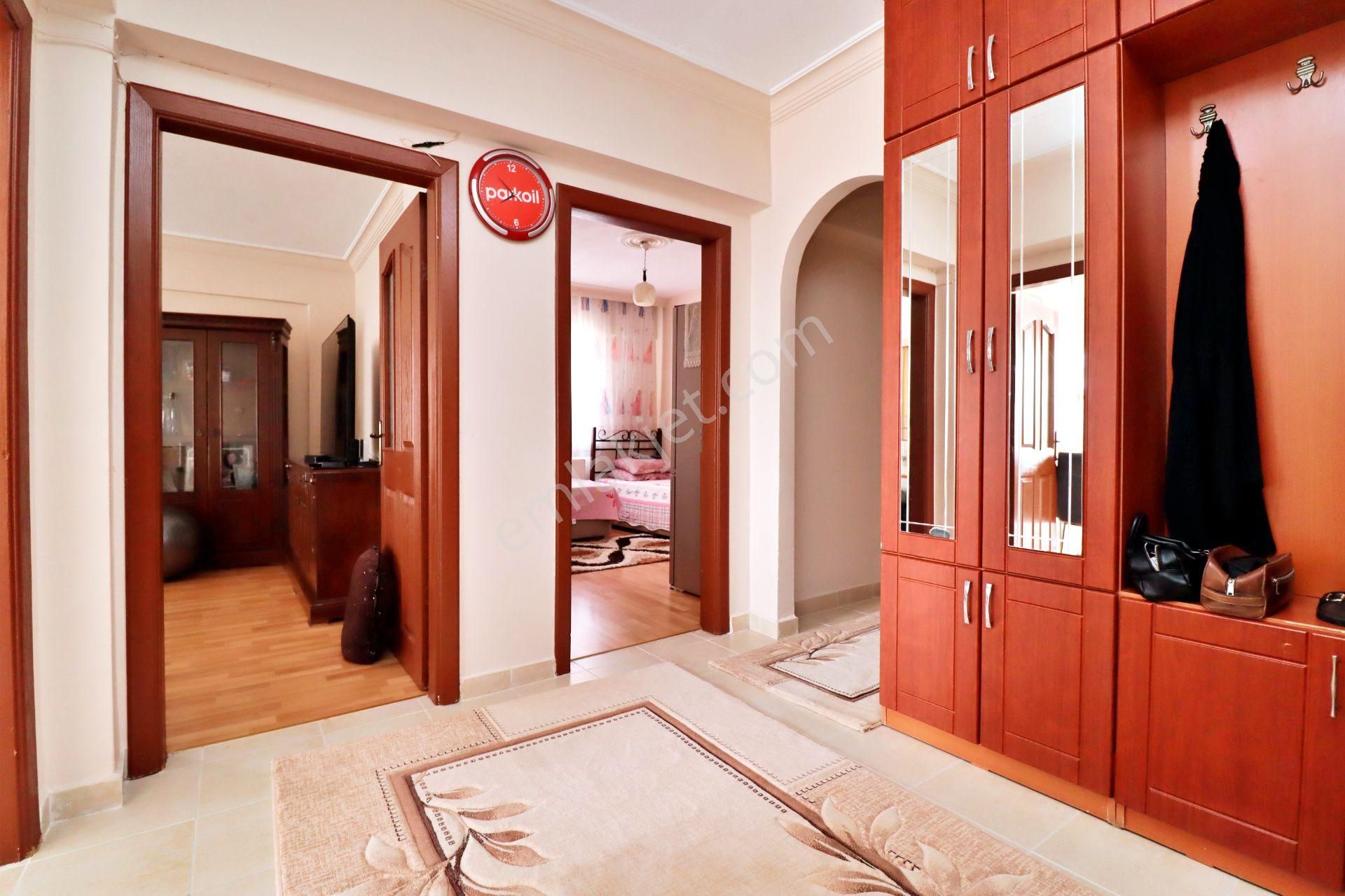 312 | Sincan Oyun Sokakta Merkezi Konum 4+1 Satılık Daire