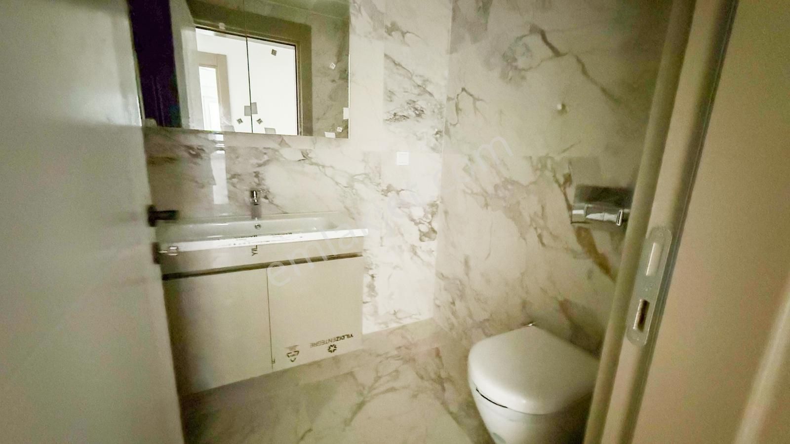 Ayanoğlu'nda Havuzlu Güvenlikli Sitede Sıfır 3+1 Satılık Daire - Görsel 2