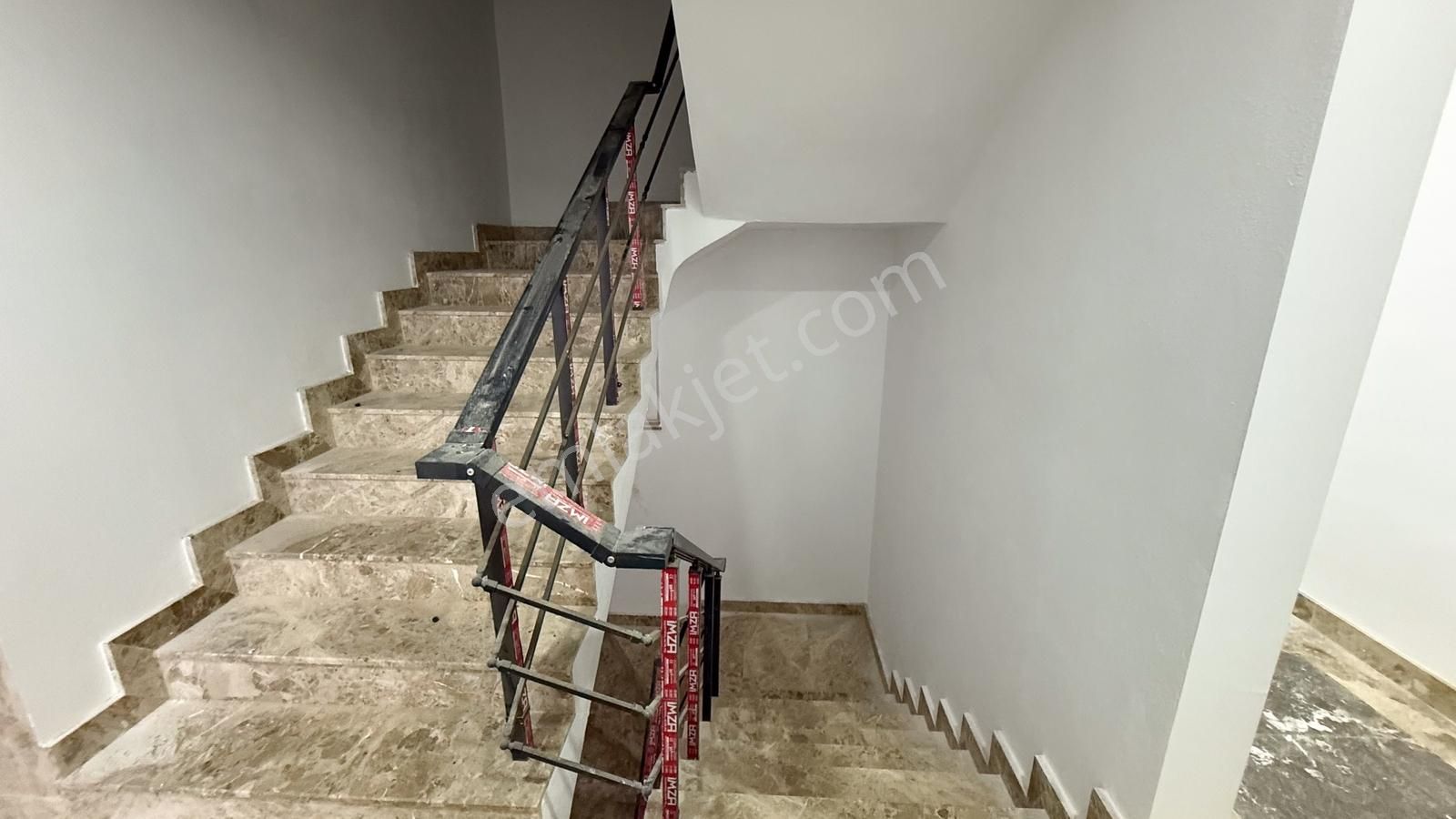 Kepez Varsak Altıayak Mah. Havuzlu Sitede Yeni 2+1 Yatırımlık - Görsel 21