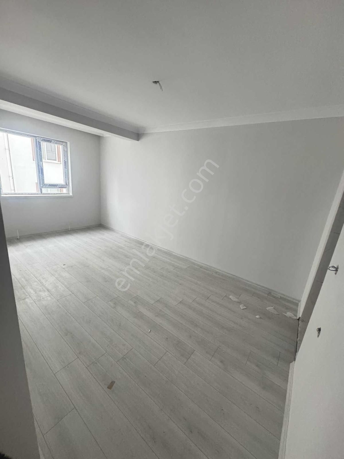 Lider Yatırım'dan 3+1 Kat Konumlu Y,giriş Ön Cephe Sıfır Daire ! - Görsel 10