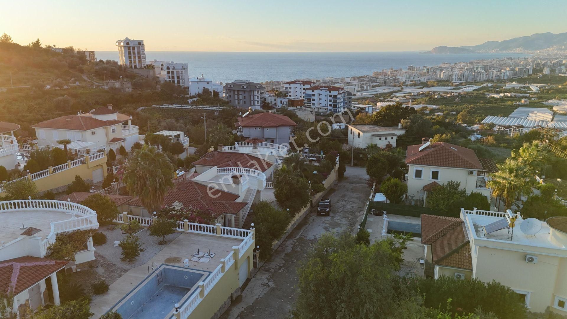 Europerty Homes'tan Kargıcak'ta 2+1 Villa - Görsel 27