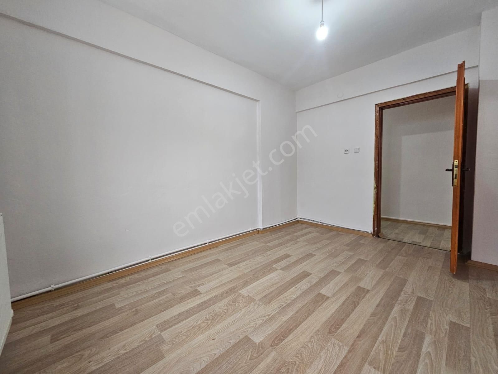 Bolu Gerede İlçe Merkezinde Geniş Kullanışlı 3+1 Daire - Görsel 7