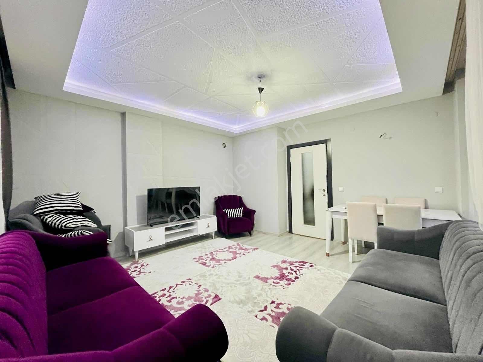 2+1_katta_herşeyi_ayrı_asansorlu_emsallerınden_daha_uygun_!!!!!!