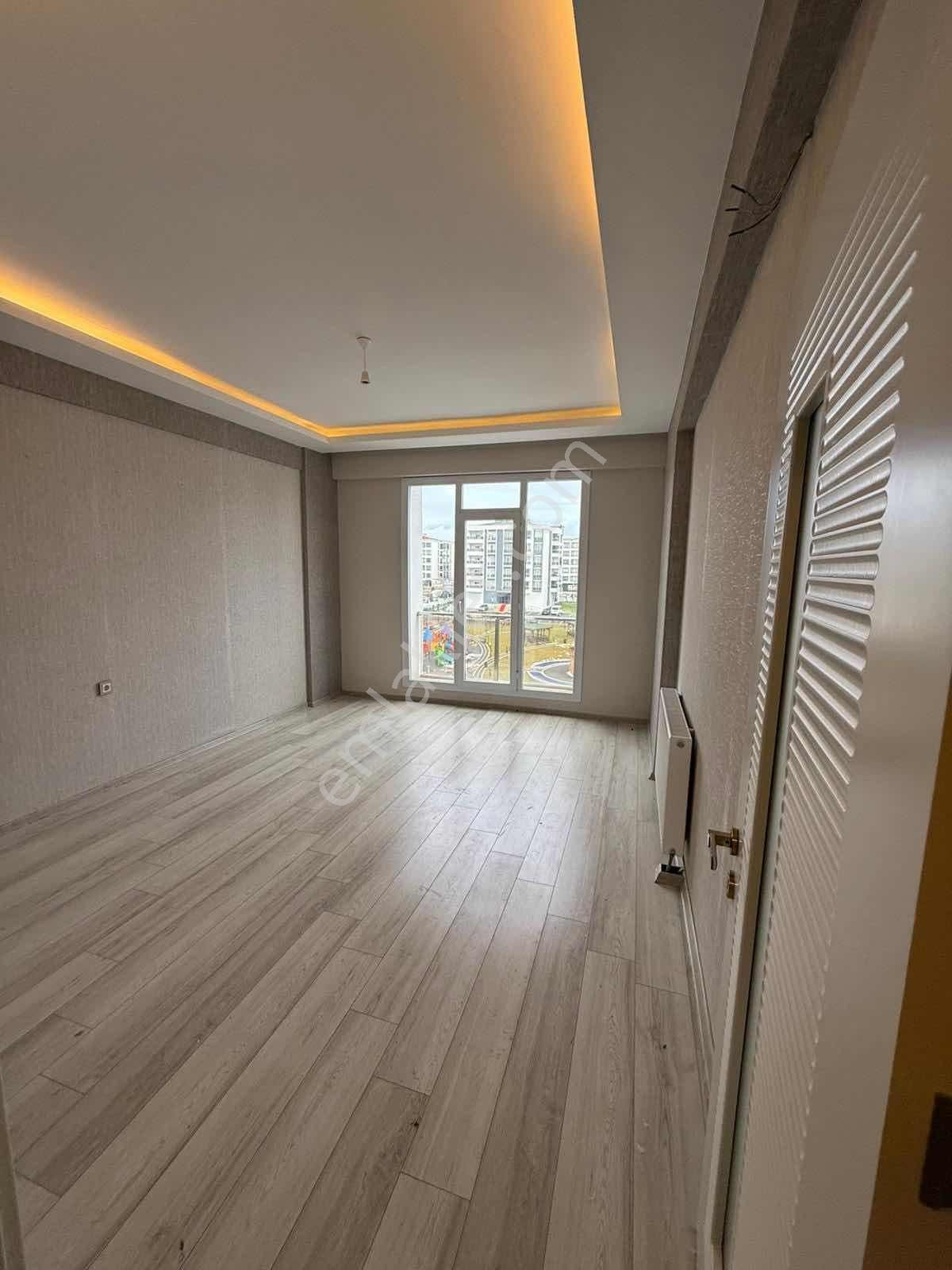 Teknokentte Sıfır Kiralık 2+1 Fırsatı - Görsel 4