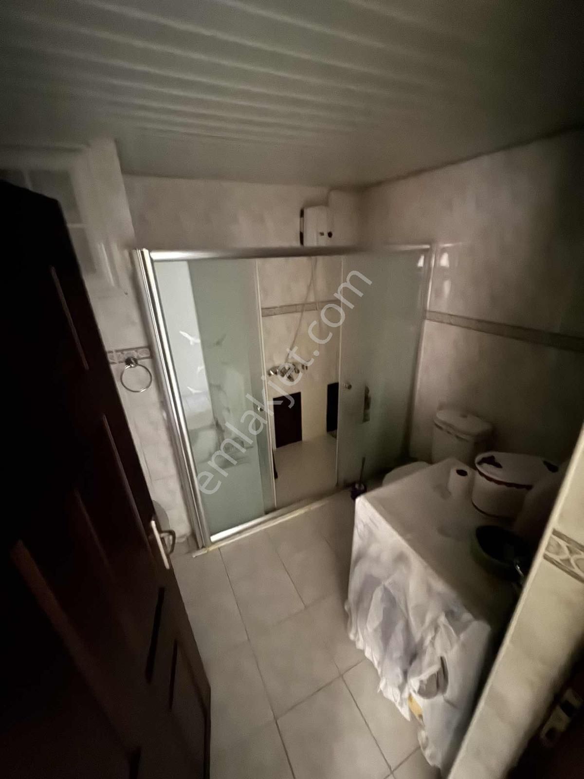 Denize Yakın Site İçi Ayrı Mutfaklı 3+1 Satılık Eşyasız Daire - Görsel 8