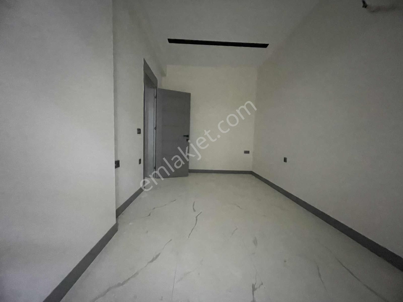 Kuşadası My Suits'te Bahçeli Havuz Manzaralı Suit - Görsel 22