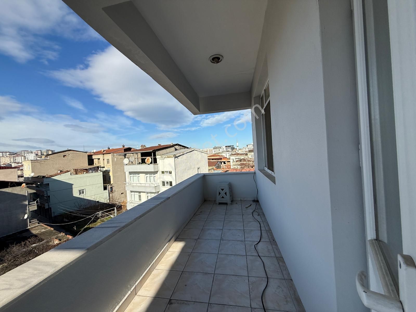 Canik Medikana Hastanesine Komşu İçi Yapılı 2+1 Satılık Daire - Görsel 13