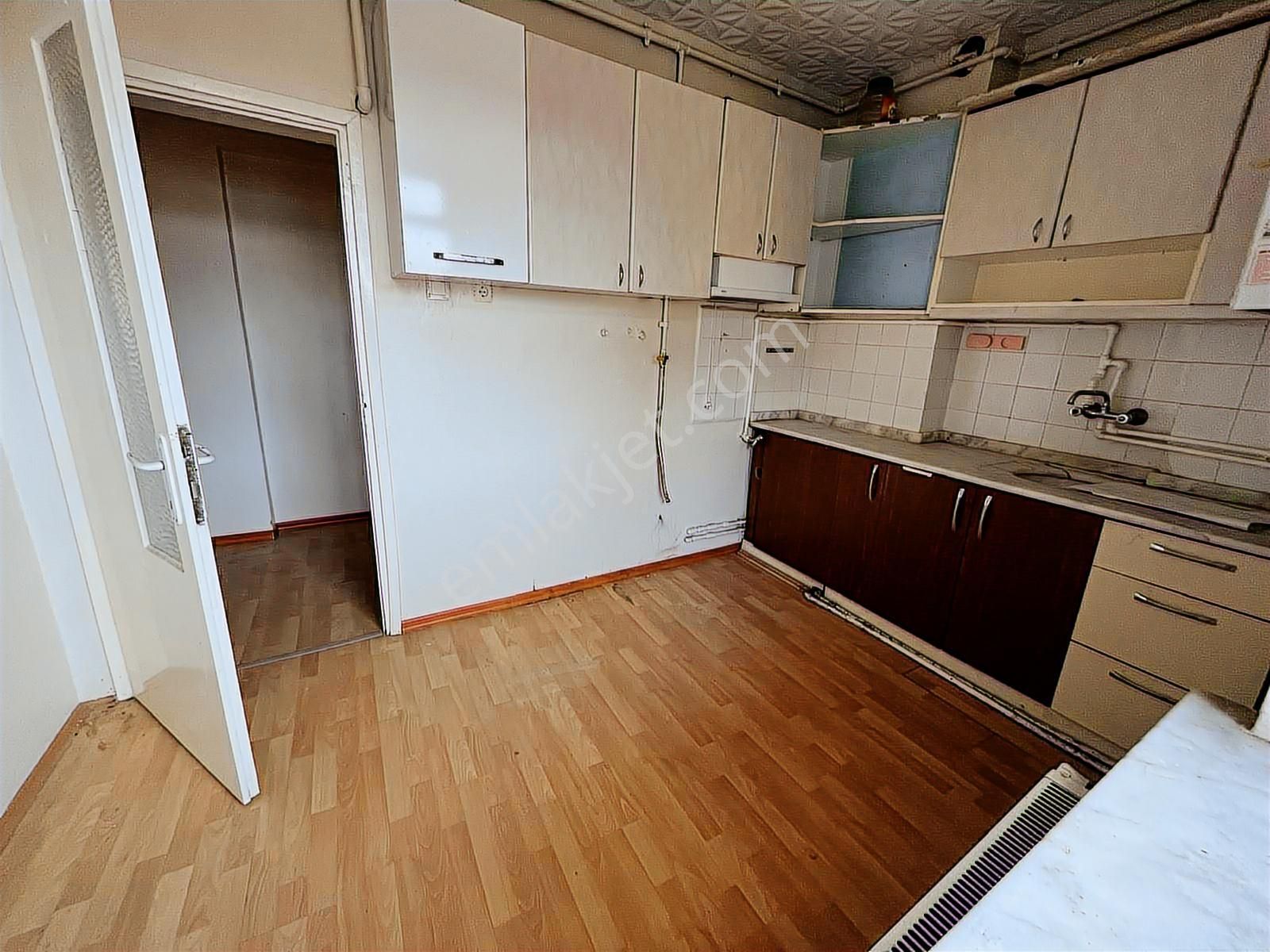 Başkan Emlaktan Satılık Işıklar Mahallesinde 2+1 Daire - Görsel 5