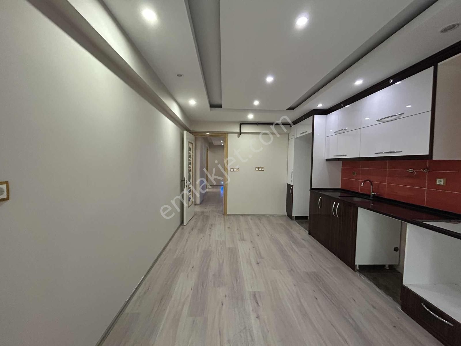 Adalet Mahallesin'de 170 M2 3+1 Ebeveyn Banyolu Kiralık Daire - Görsel 3